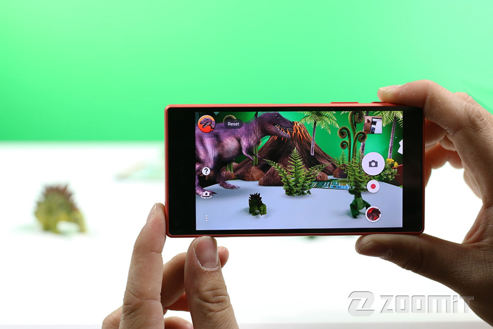 بررسی تلفن اکسپریا زد 5 کامپکت (Xperia Z5 Compact)