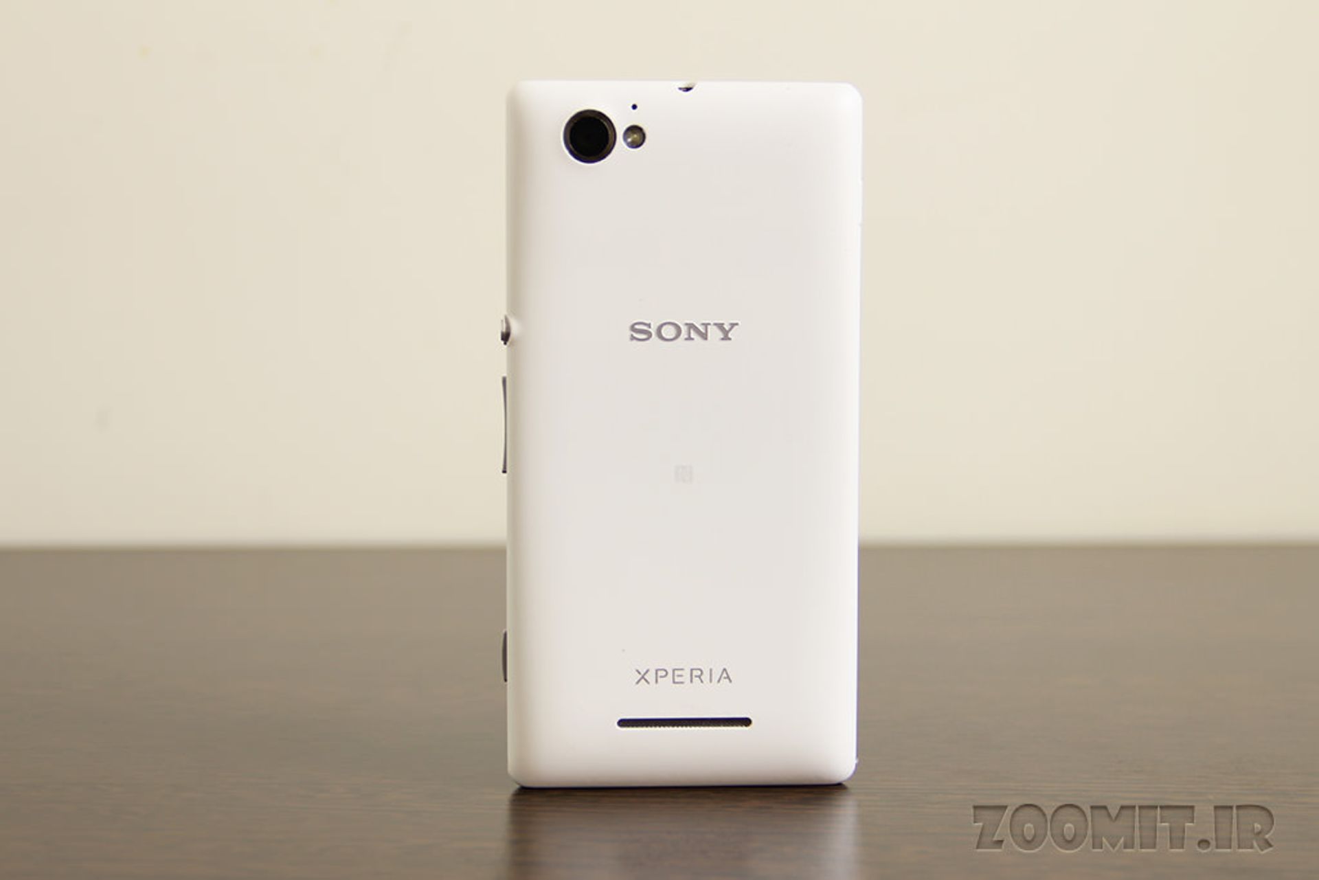 Xperia M