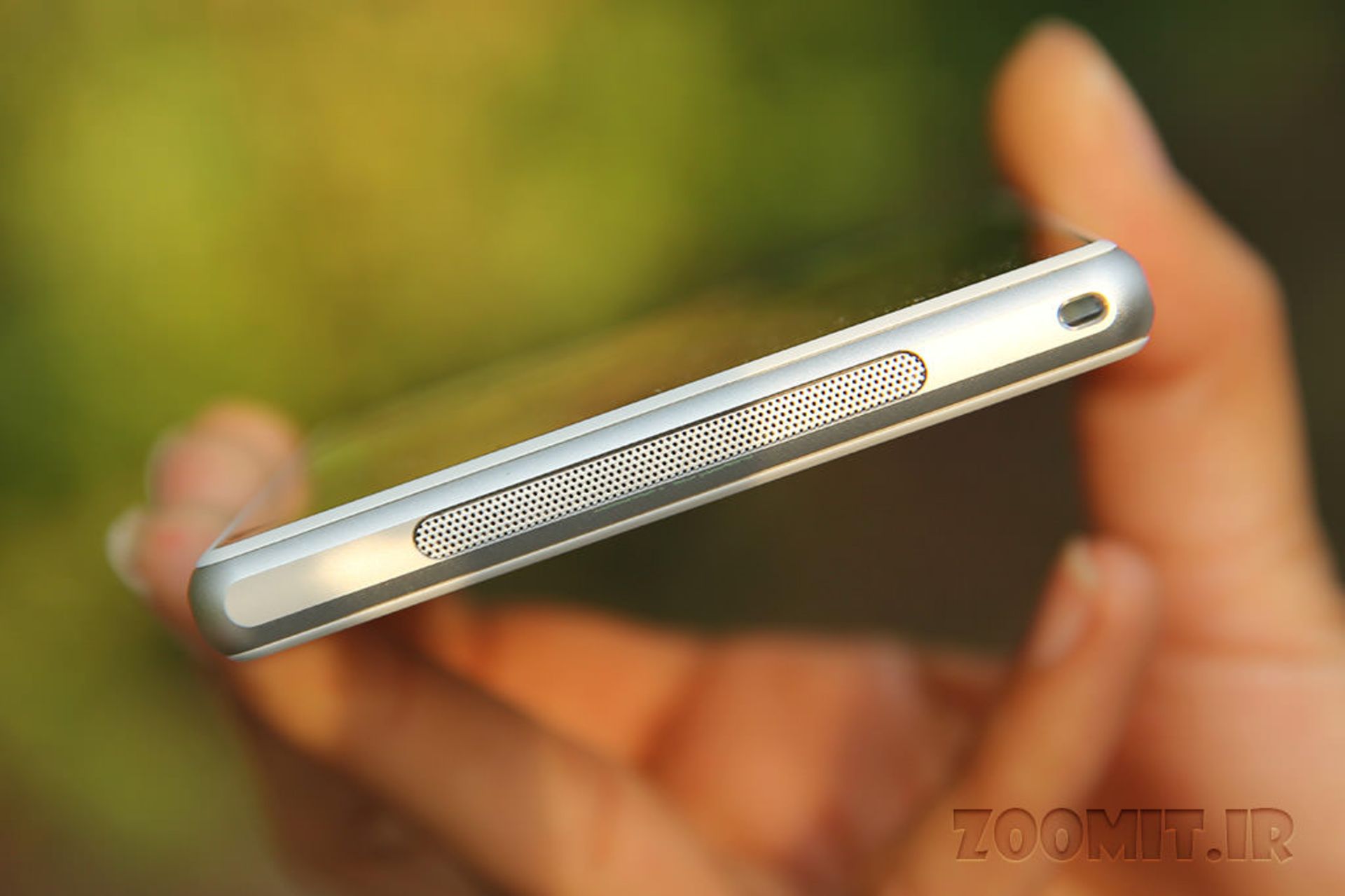 اکسپریا Z1 اسپیکر