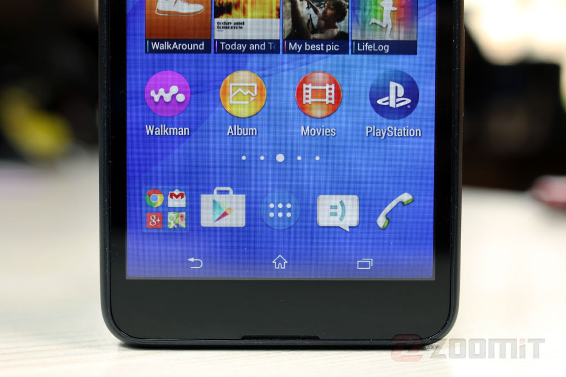 بررسی گوشی اکسپریا E4 سونی