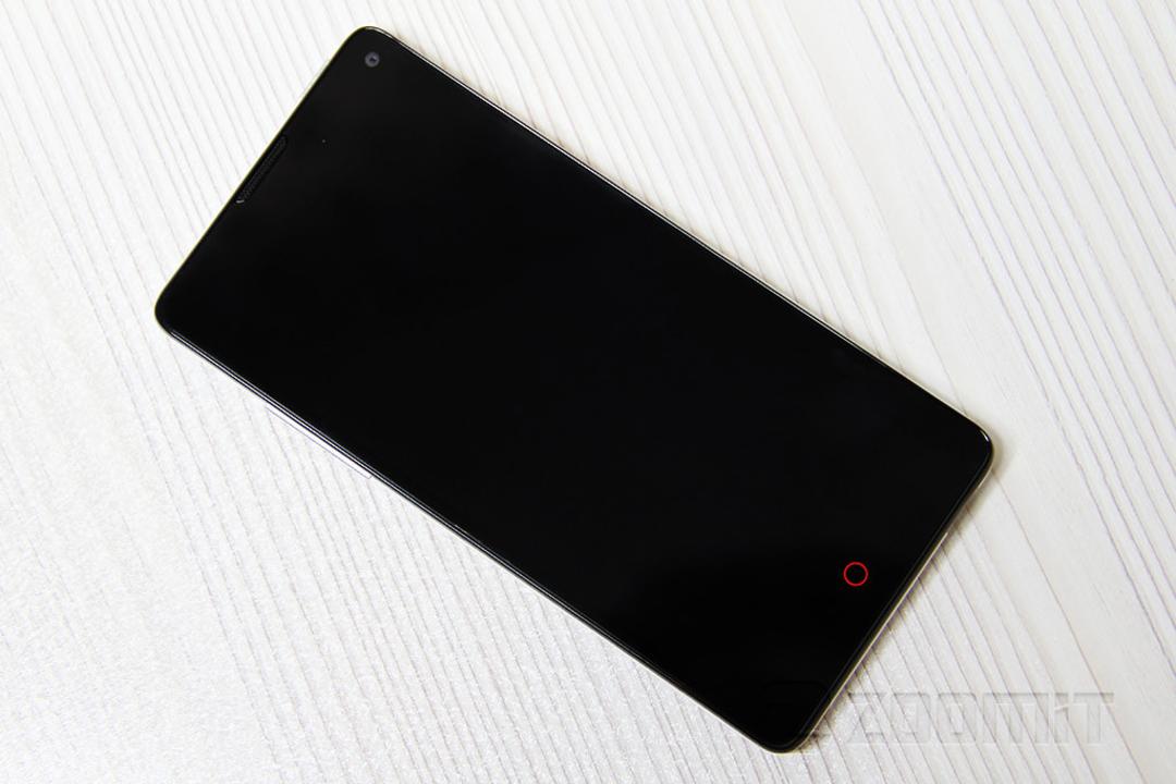 بررسی تلفن هوشمند ZTE Nubia Z5S mini
