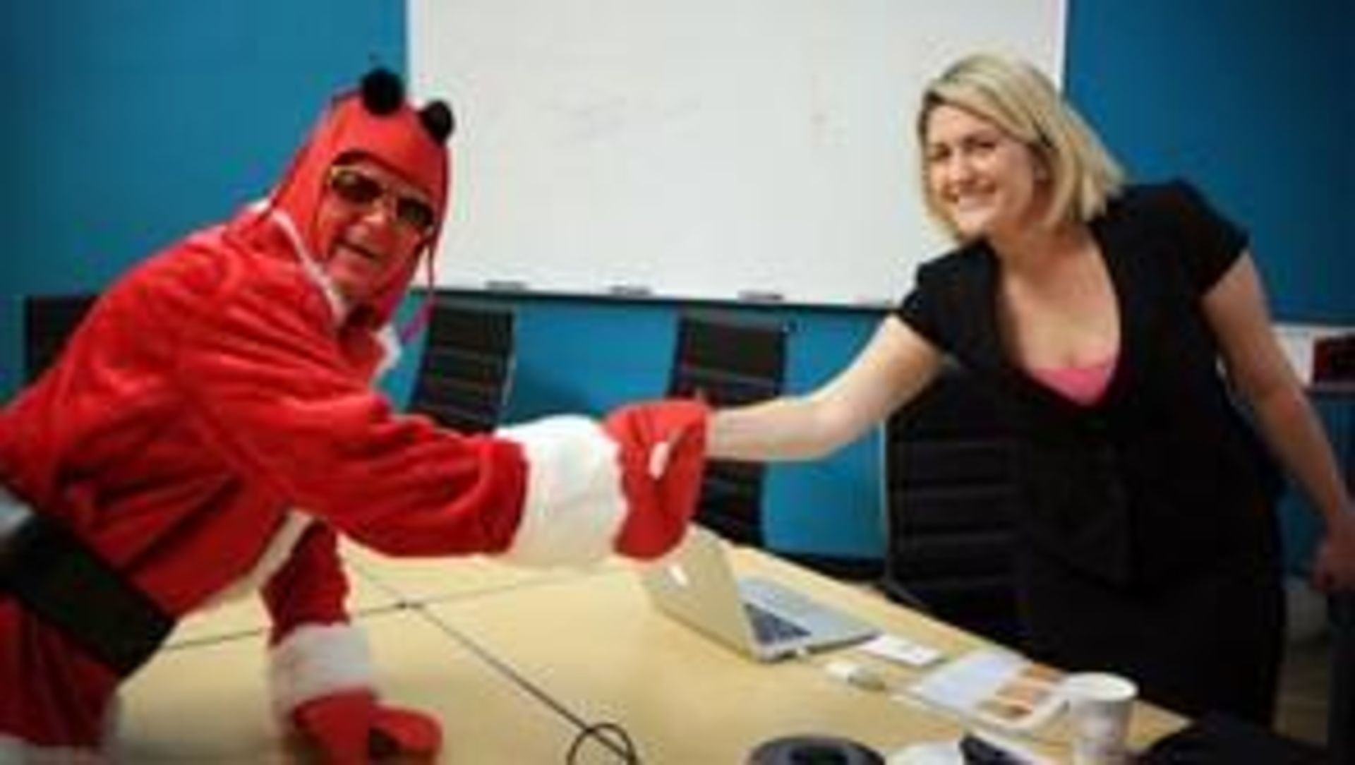 0800-burning-bridges-6