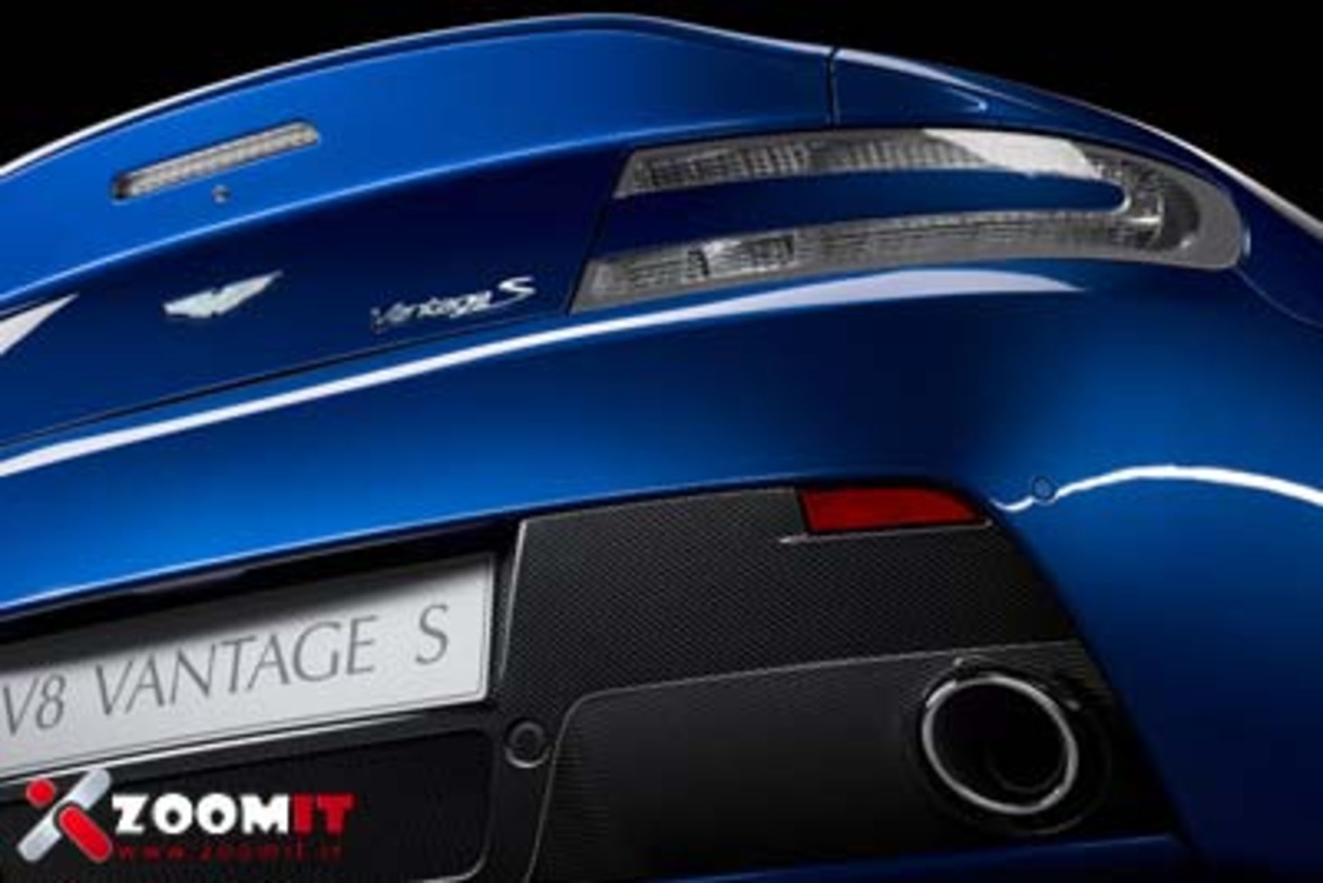 aston-martin-v8-s-Gallery-11