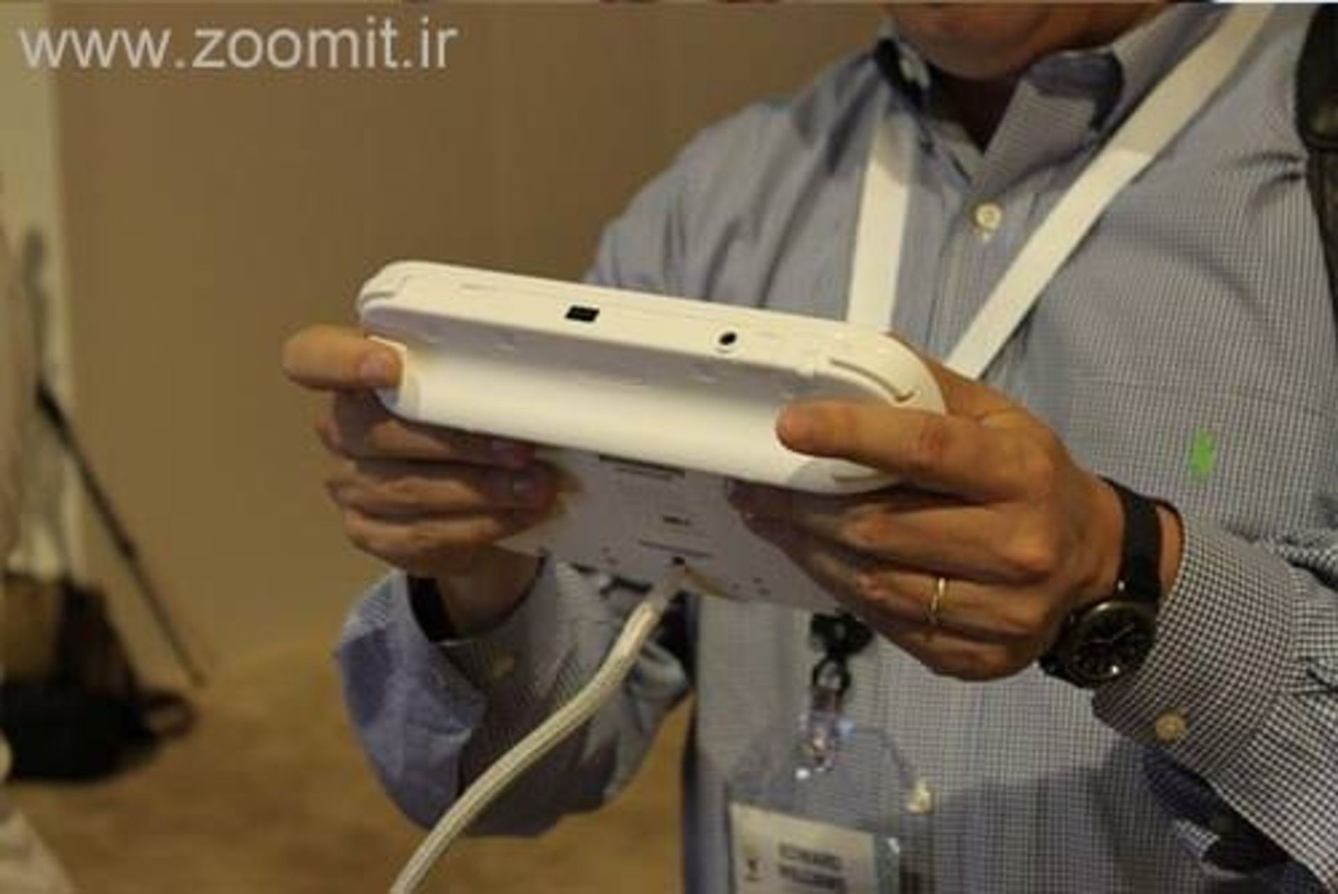 02_Nintendo-Wii-U-ConsoleF-R-296055-22