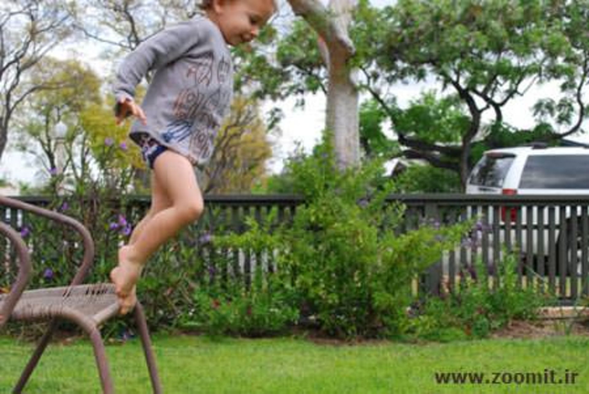 jumping-kids-2-650x435