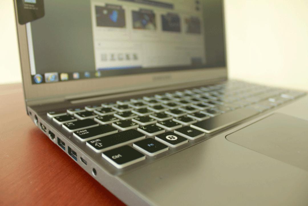 chronos_15.6inch