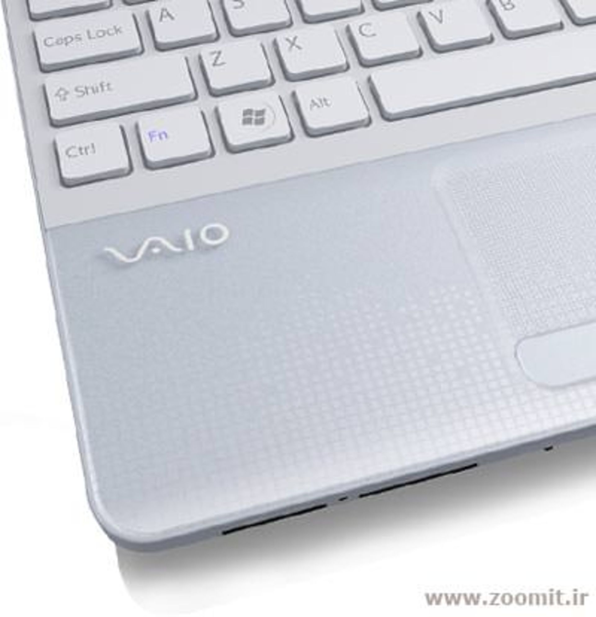 e-series-of-sony-vaio-inside-body1
