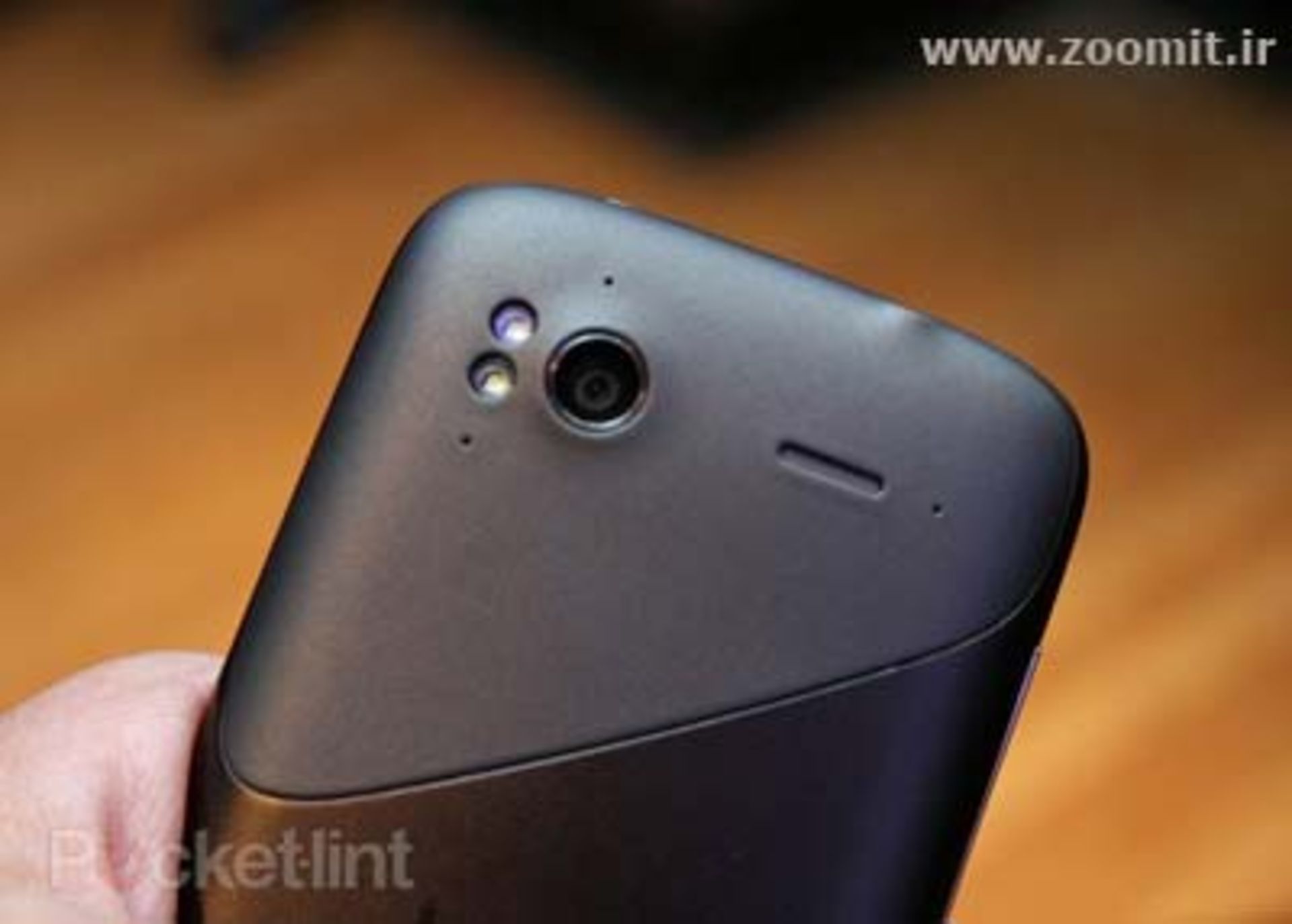 htc-sensation-first-look-review-3