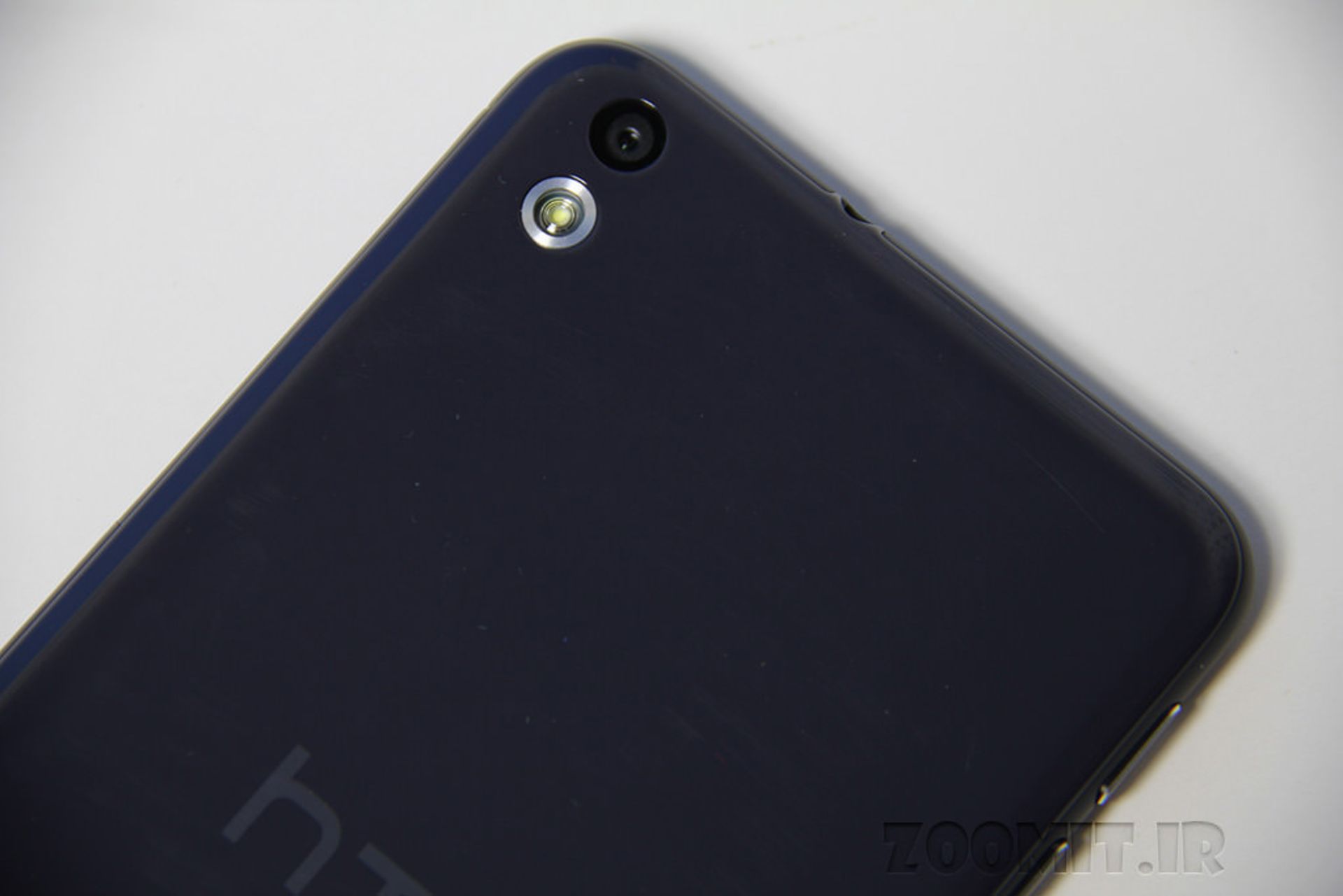 بررسی فبلت HTC Desire 816