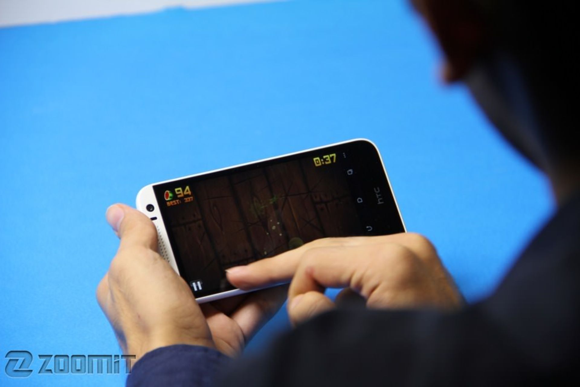 بررسی تلفن دو سیم‌کارته Desire 616 اچ‌تی‌سی