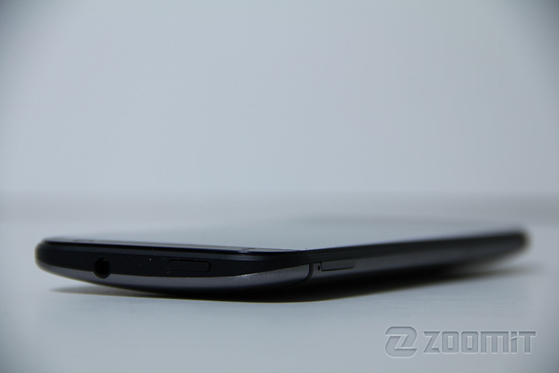 بررسی تلفن One M8 mini اچ‌تی‌سی