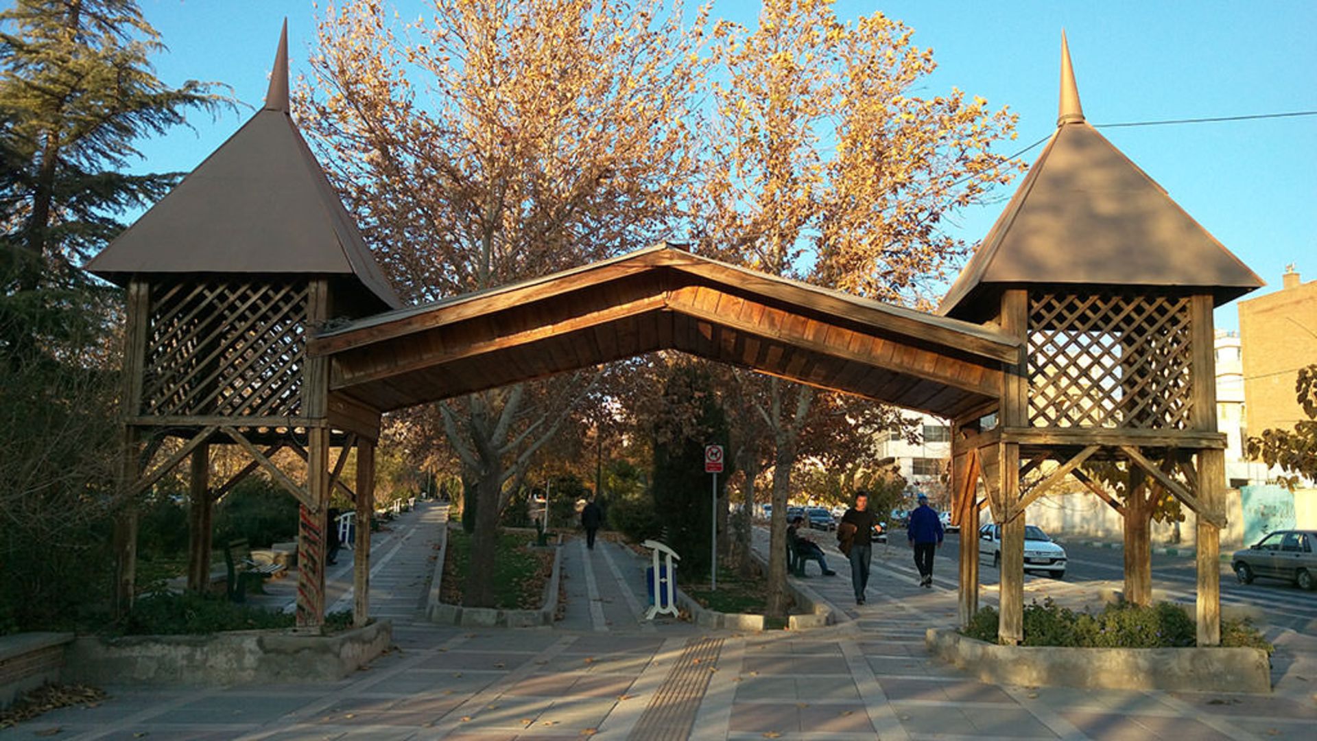 بررسی وان ای 9 پلاس اچ‌تی‌سی (+HTC One E9)