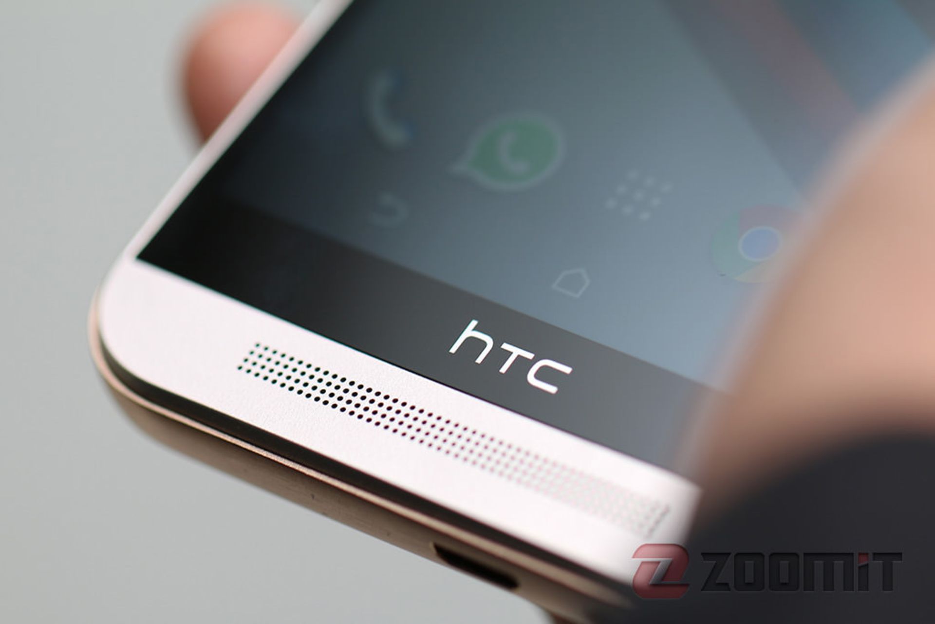 بررسی فبلت HTC Desire 816