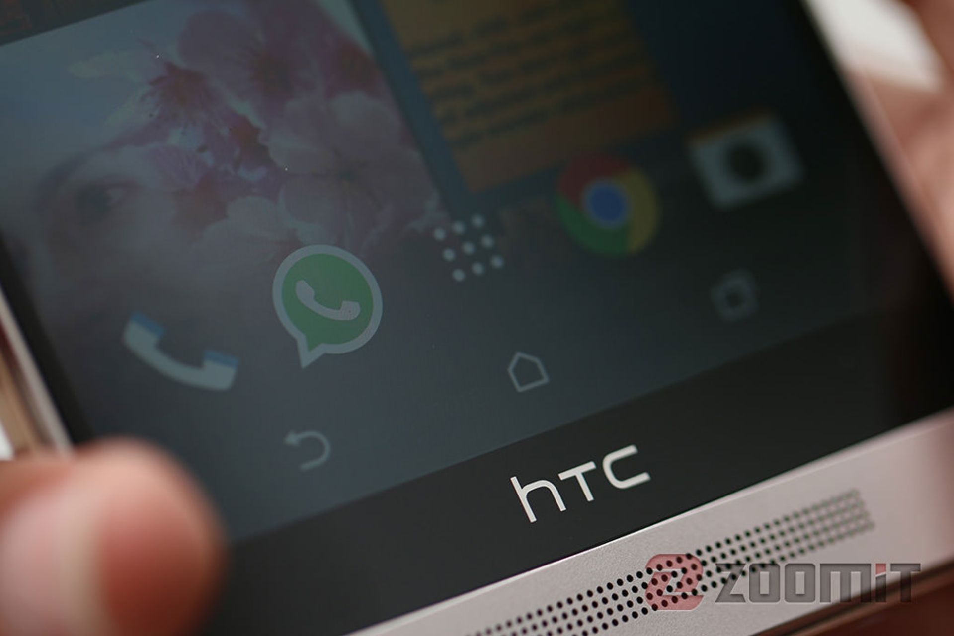 بررسی فبلت HTC Desire 816