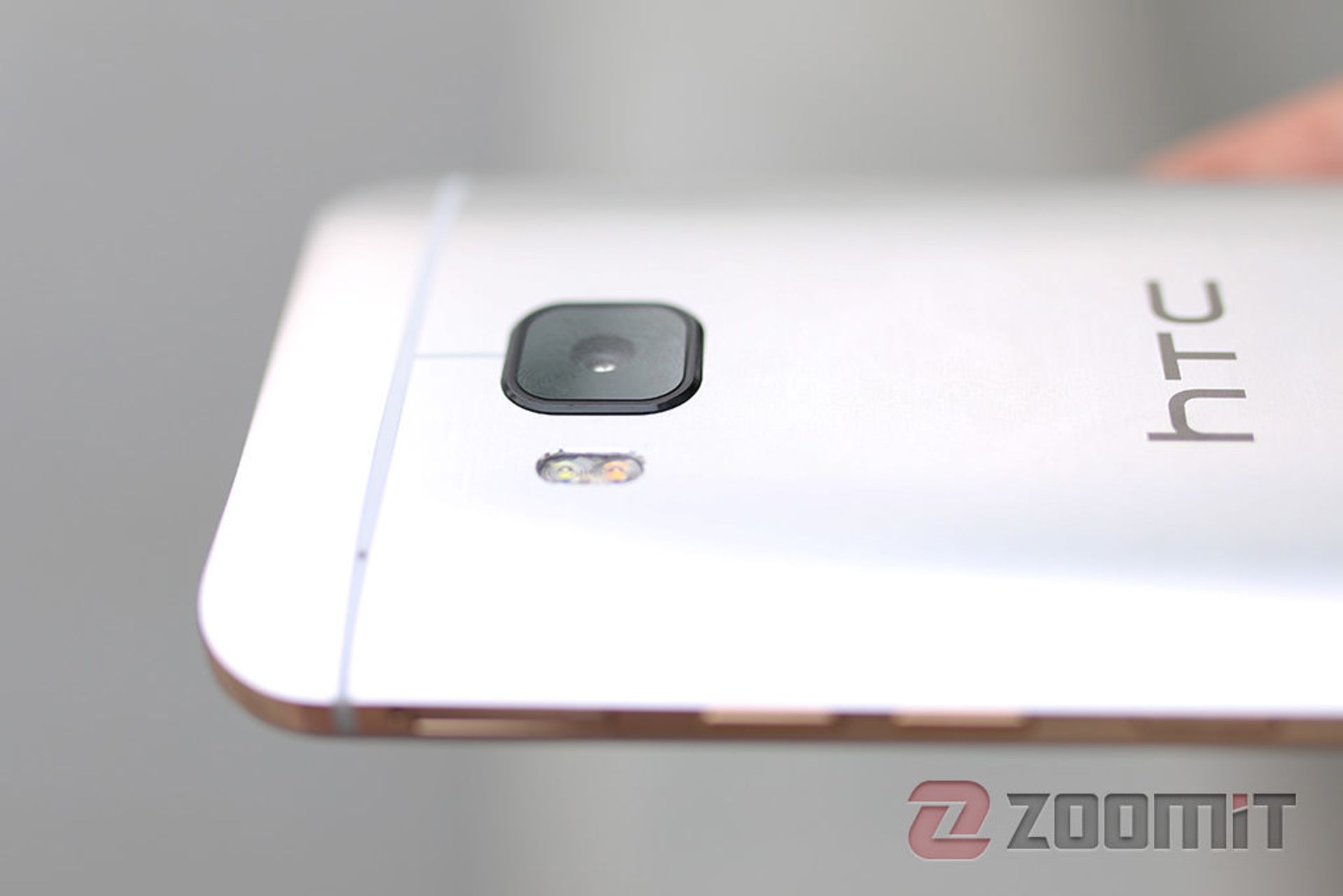 بررسی وان ام 9 (One M9) اچ تی سی