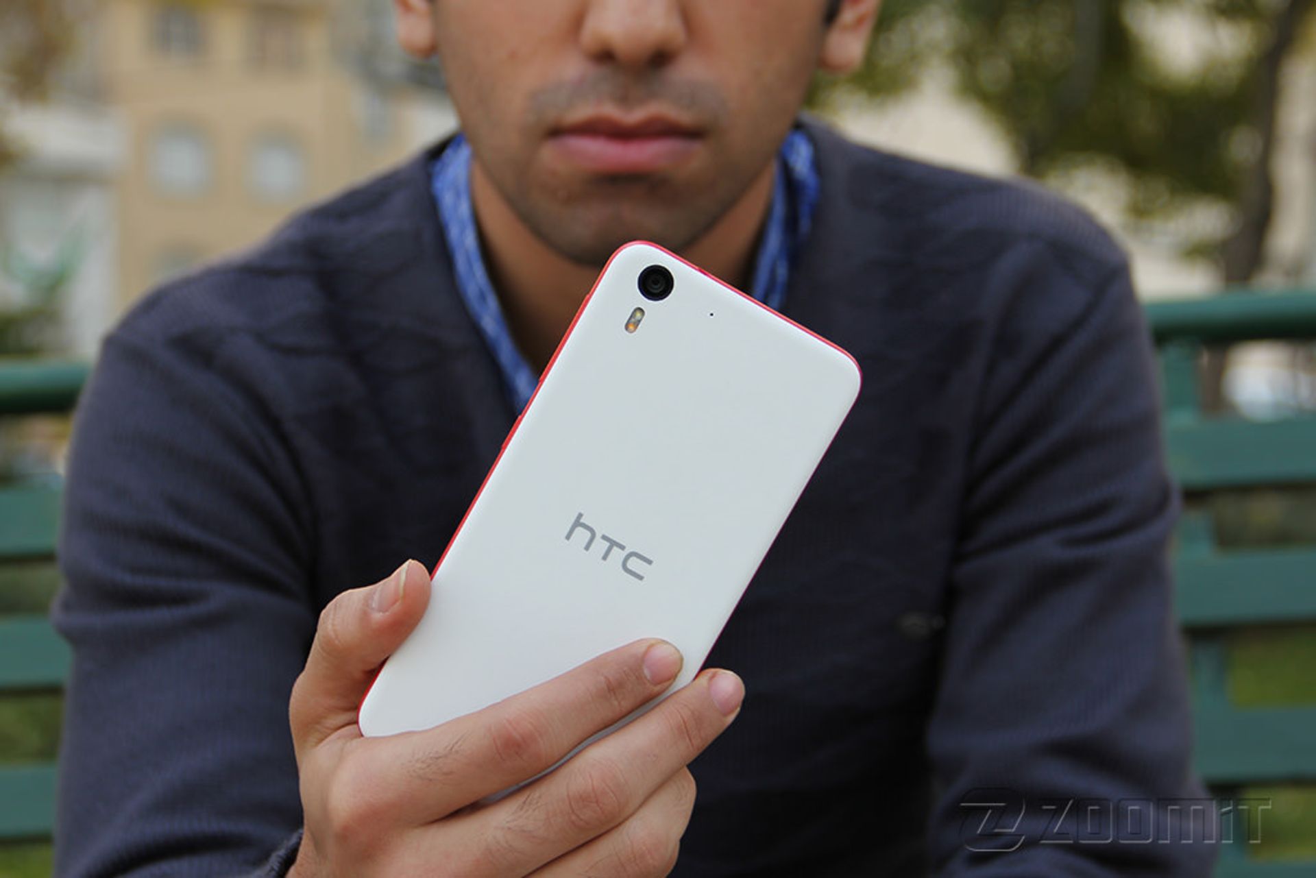 بررسی گوشی دیزایر آی اچ‌تی‌سی (HTC Desire EYE)