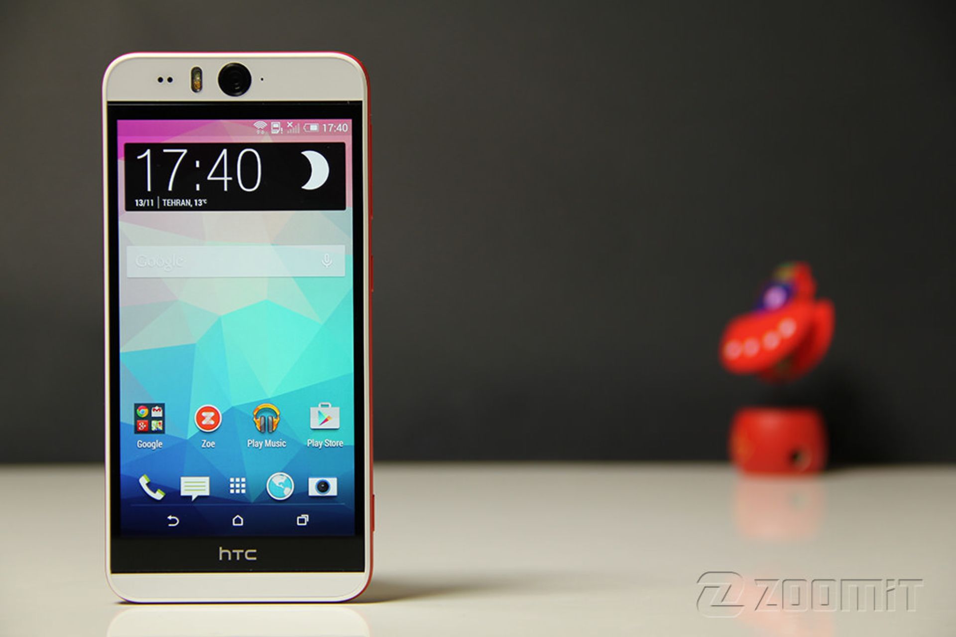 بررسی گوشی دیزایر آی اچ‌تی‌سی (HTC Desire EYE)