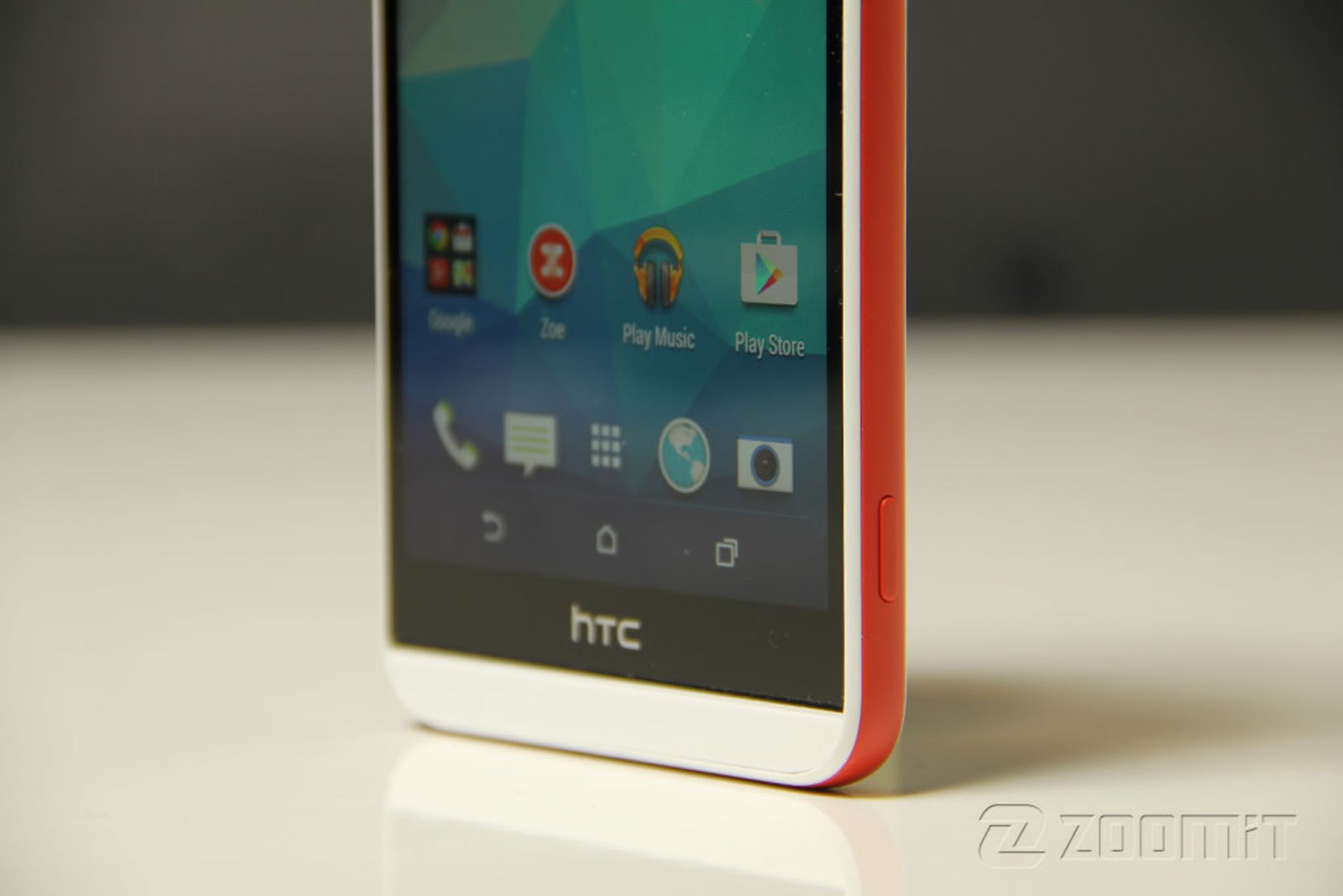 بررسی گوشی دیزایر آی اچ‌تی‌سی (HTC Desire EYE)