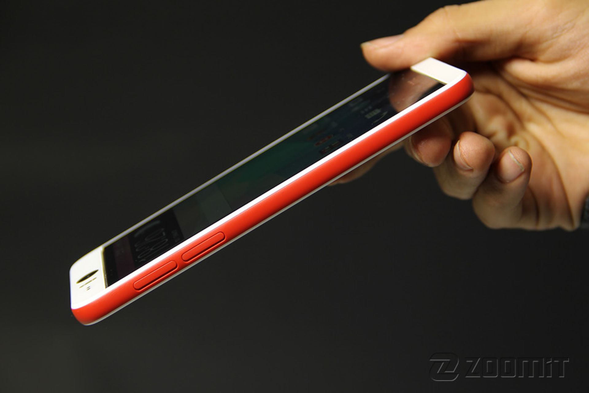 بررسی گوشی دیزایر آی اچ‌تی‌سی (HTC Desire EYE)