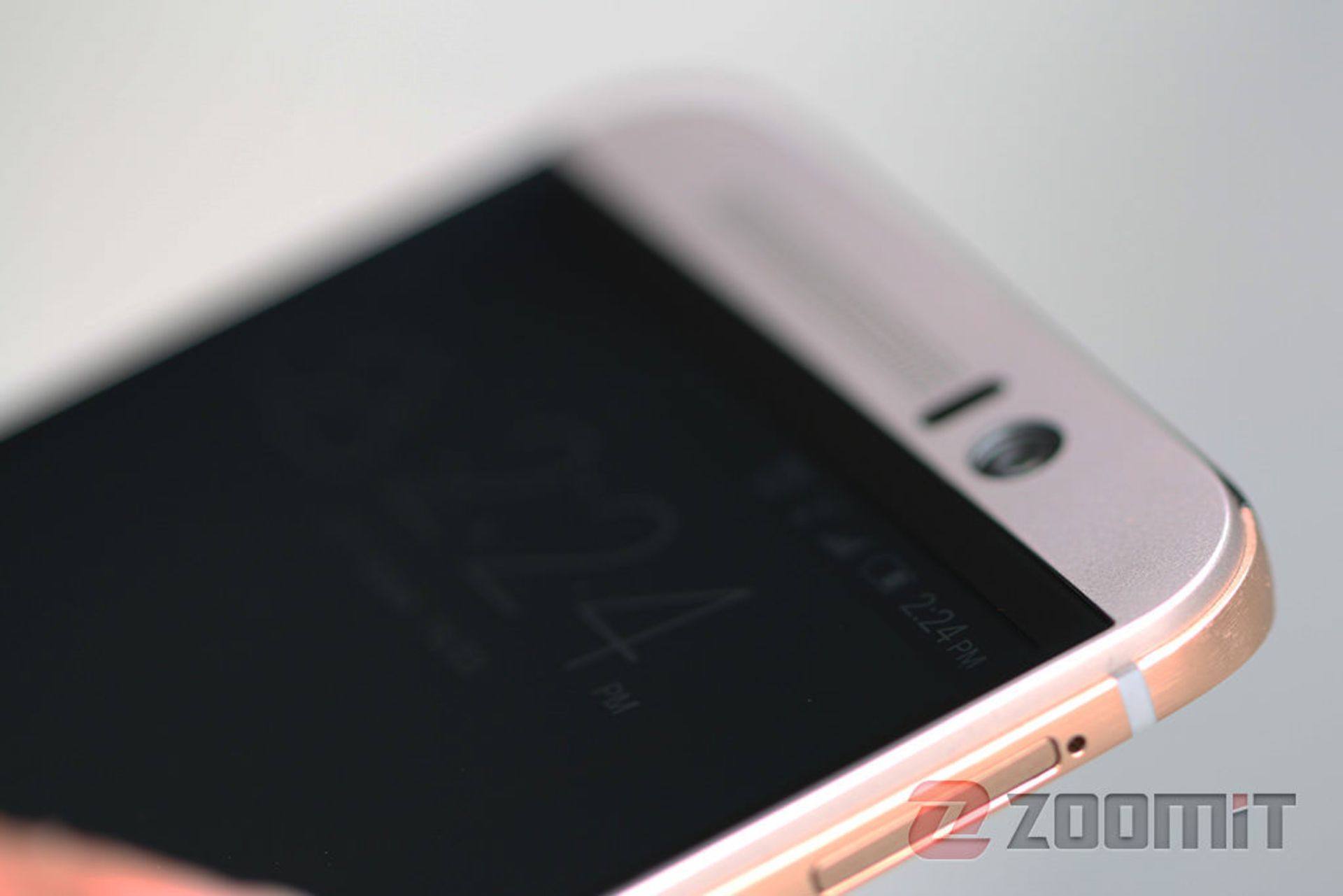 بررسی فبلت HTC Desire 816
