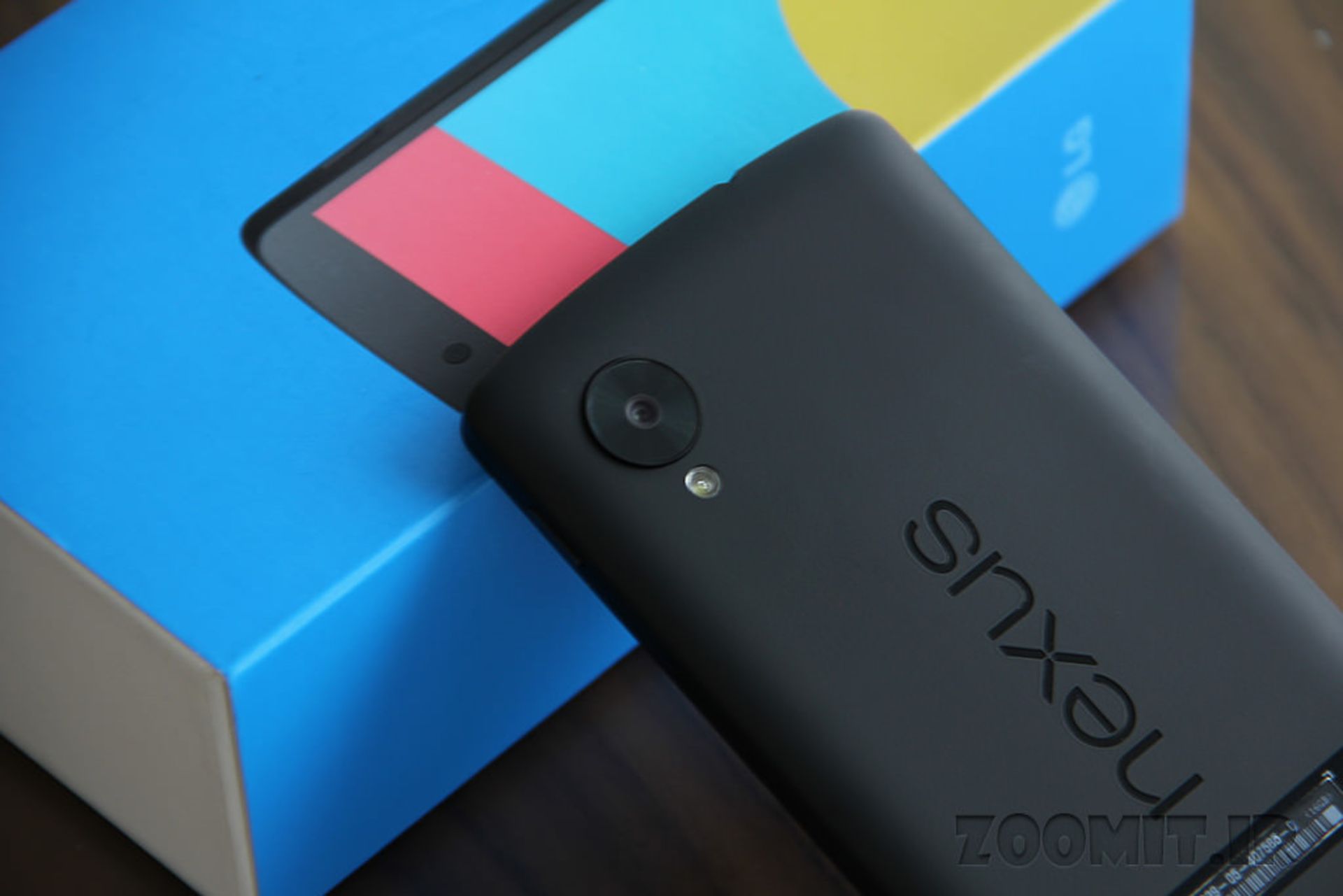 بررسی نکسوس 5 گوگل