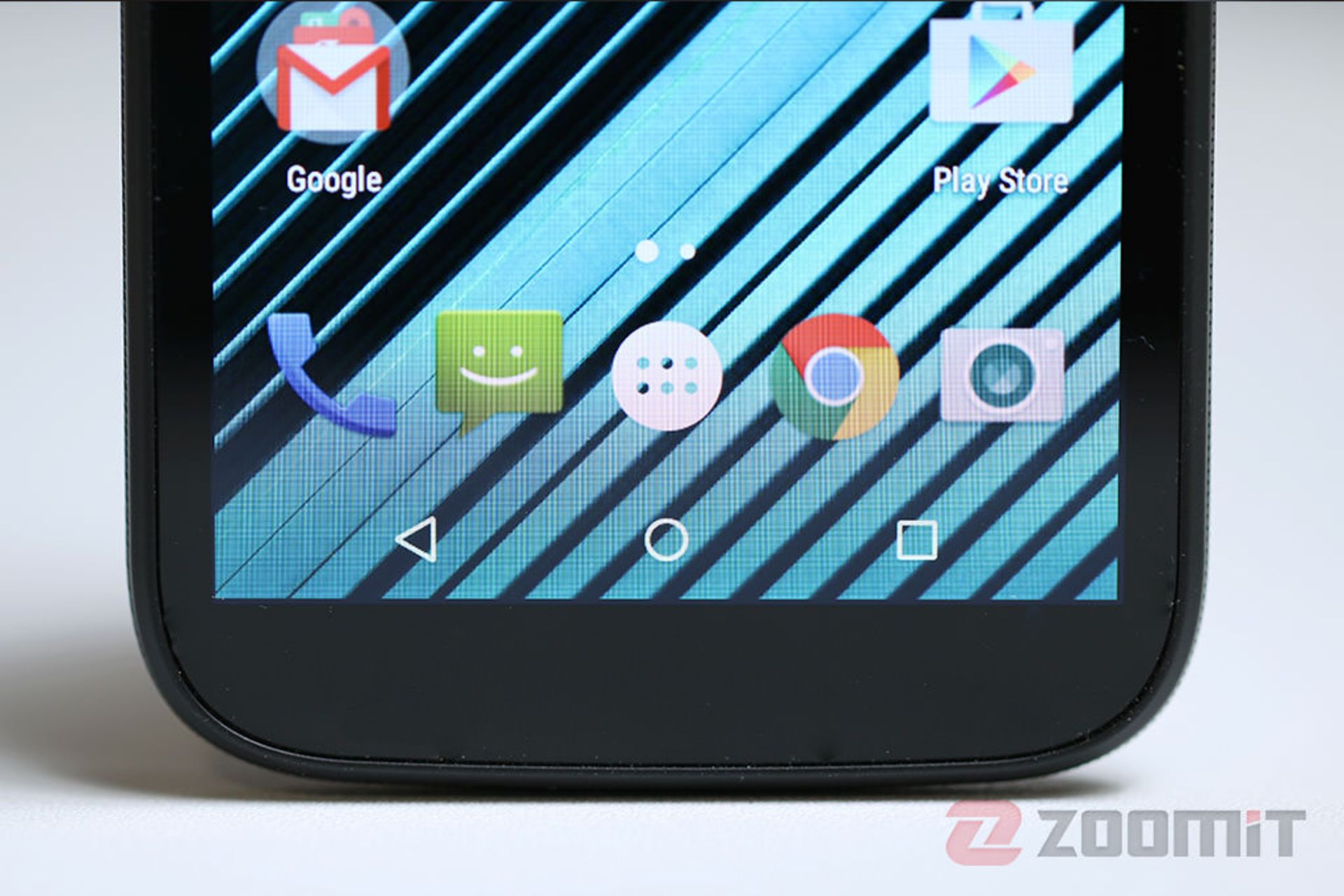 بررسی موتو E نسل دوم موتورولا (Moto E 2015)