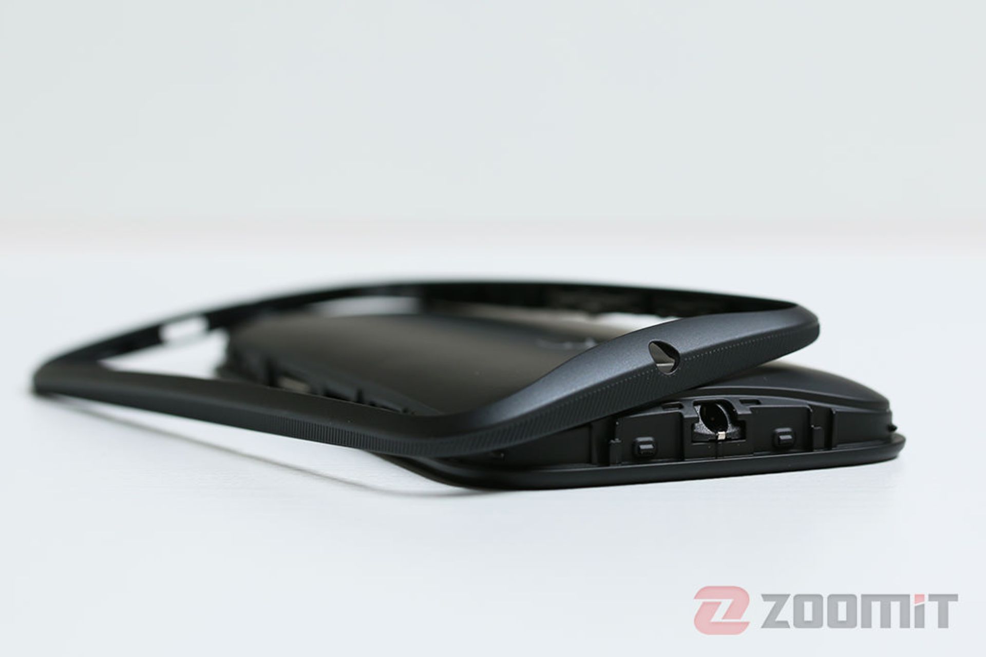 بررسی موتو E نسل دوم موتورولا (Moto E 2015)