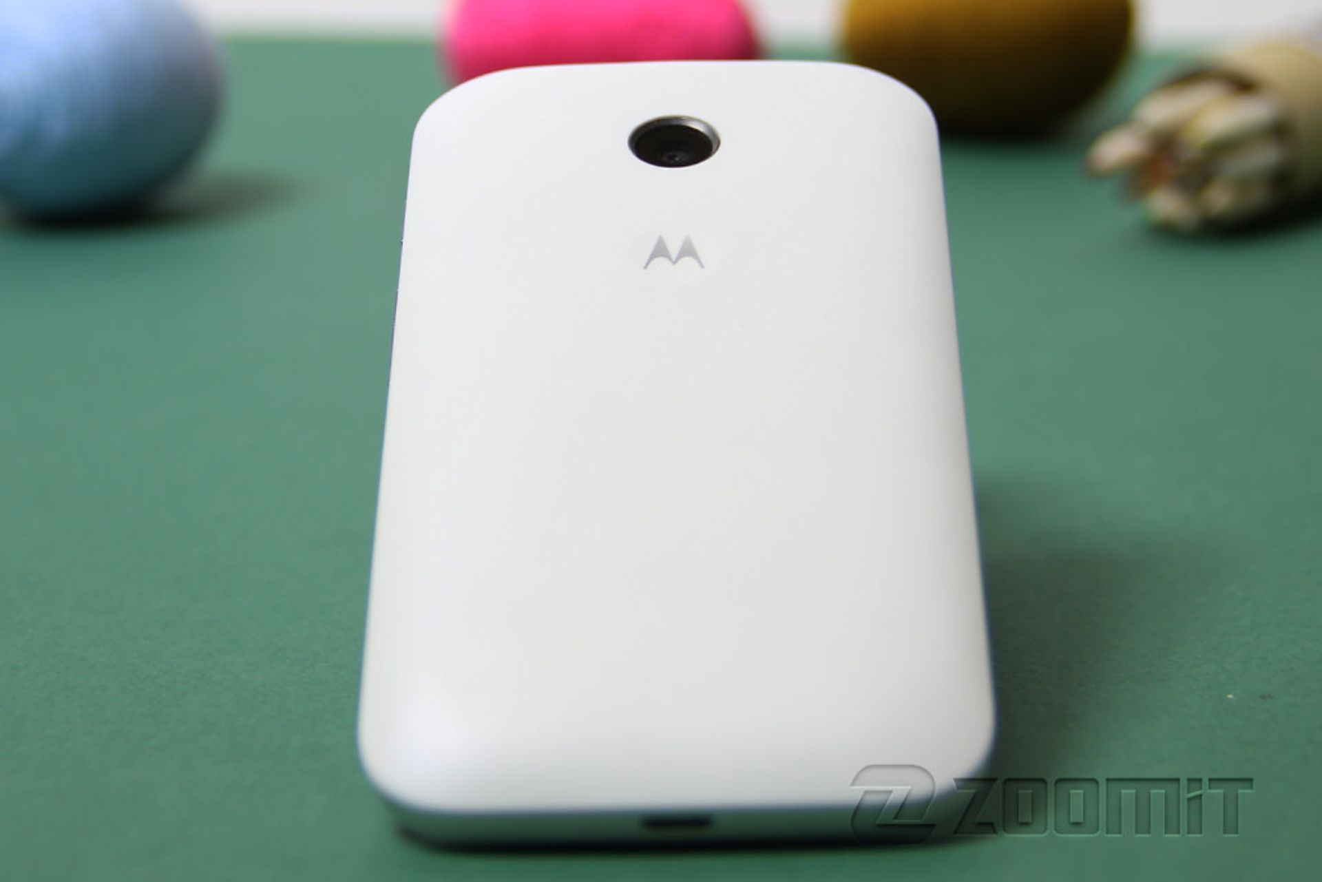 بررسی گوشی هوشمند Moto E موتورولا