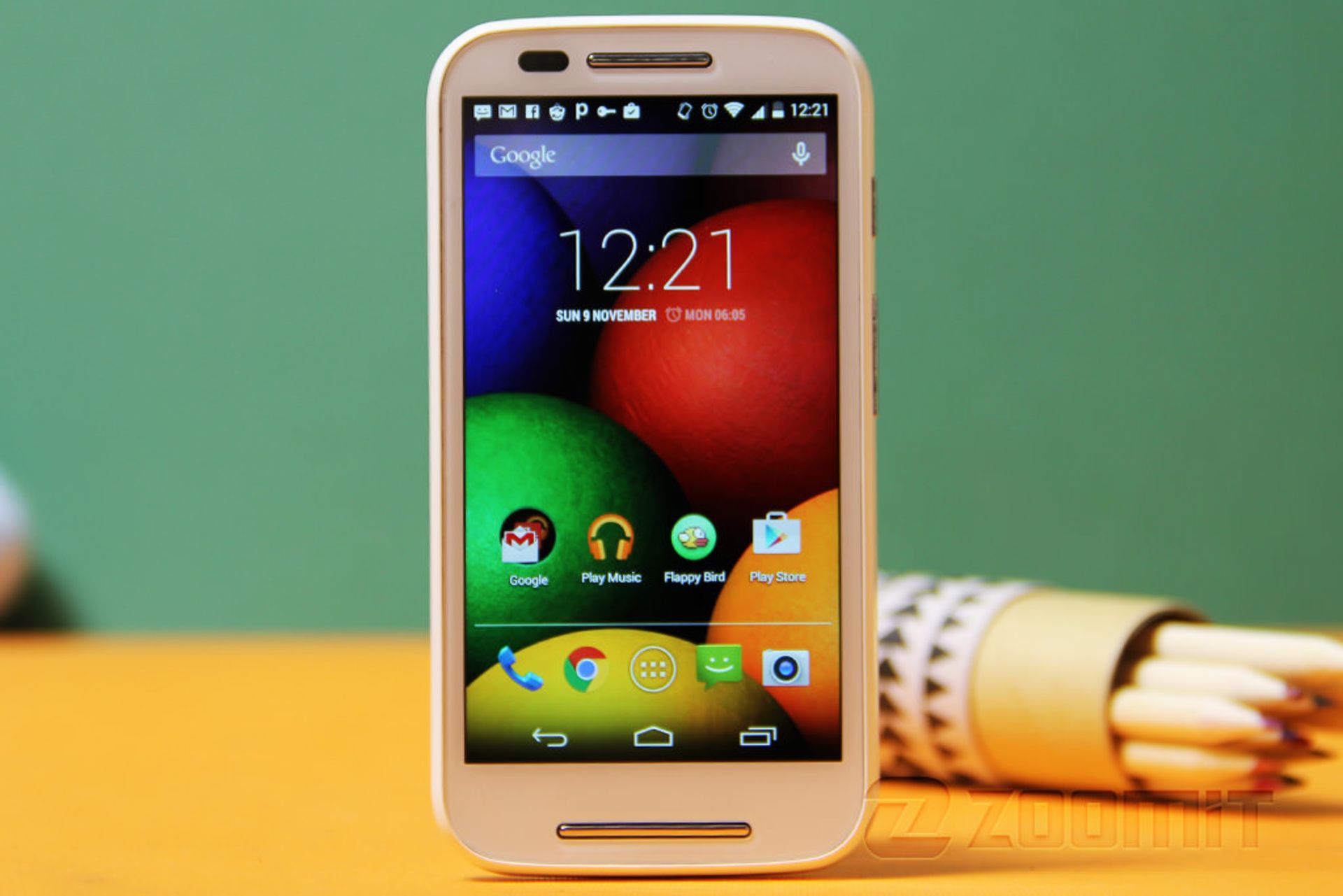 بررسی گوشی هوشمند Moto E موتورولا