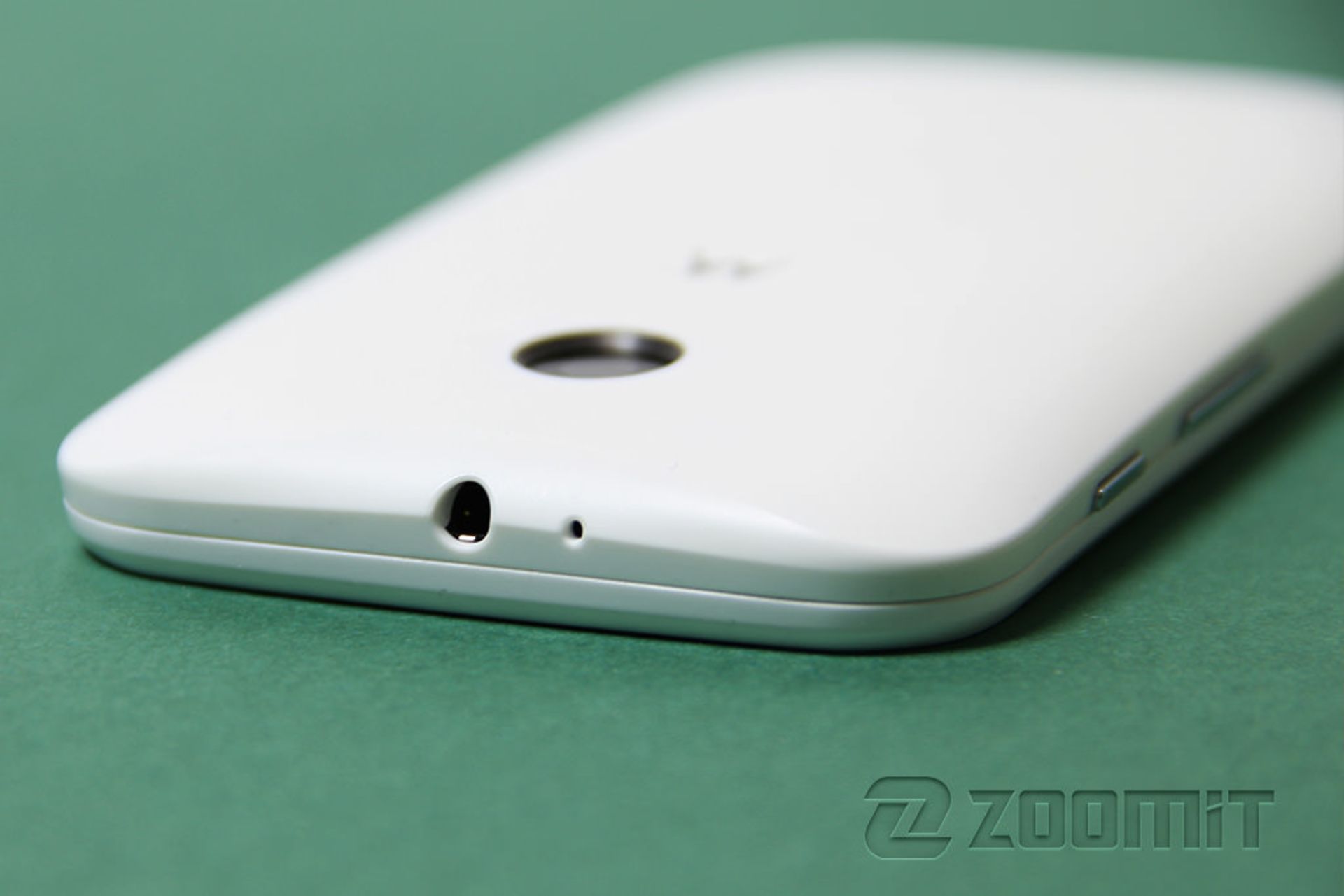 بررسی گوشی هوشمند Moto E موتورولا