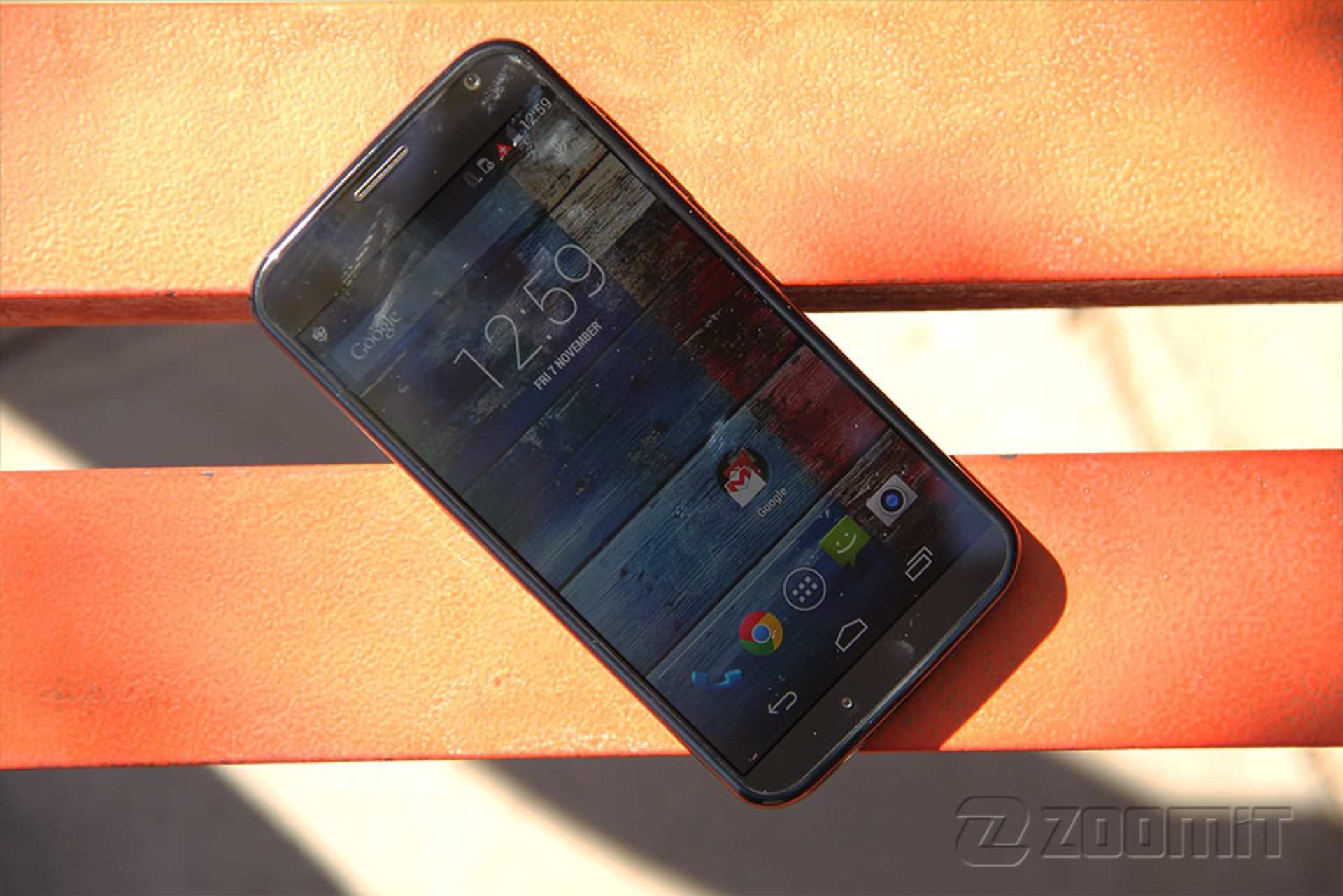 بررسی گوشی Moto X 2013 موتورولا