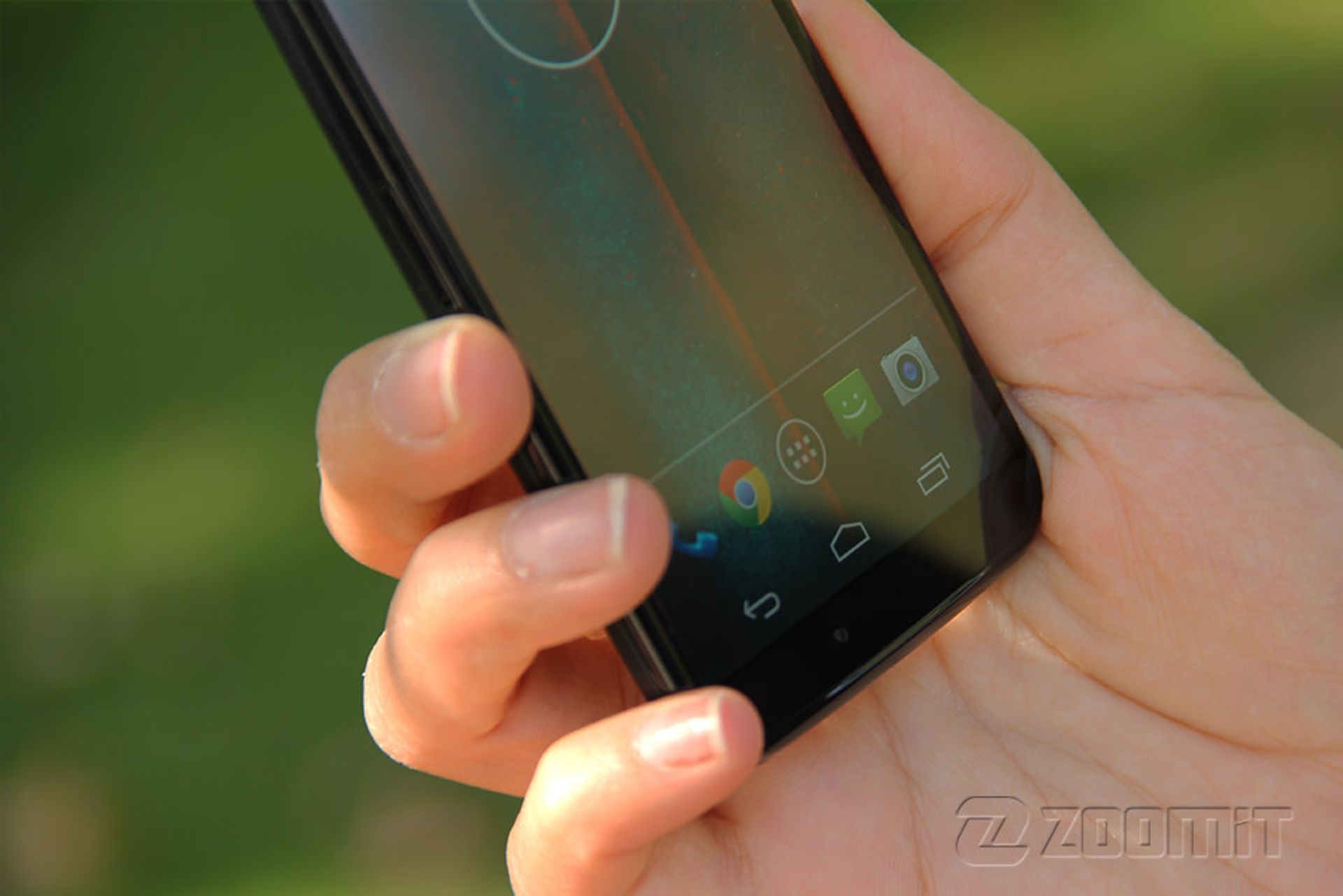 بررسی گوشی Moto X 2013 موتورولا