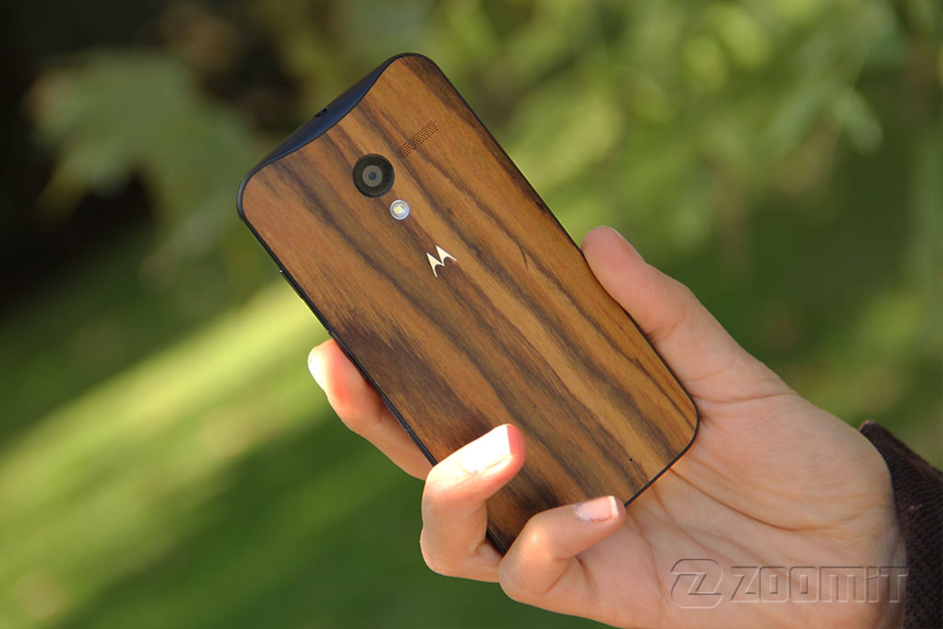 بررسی گوشی Moto X 2013 موتورولا