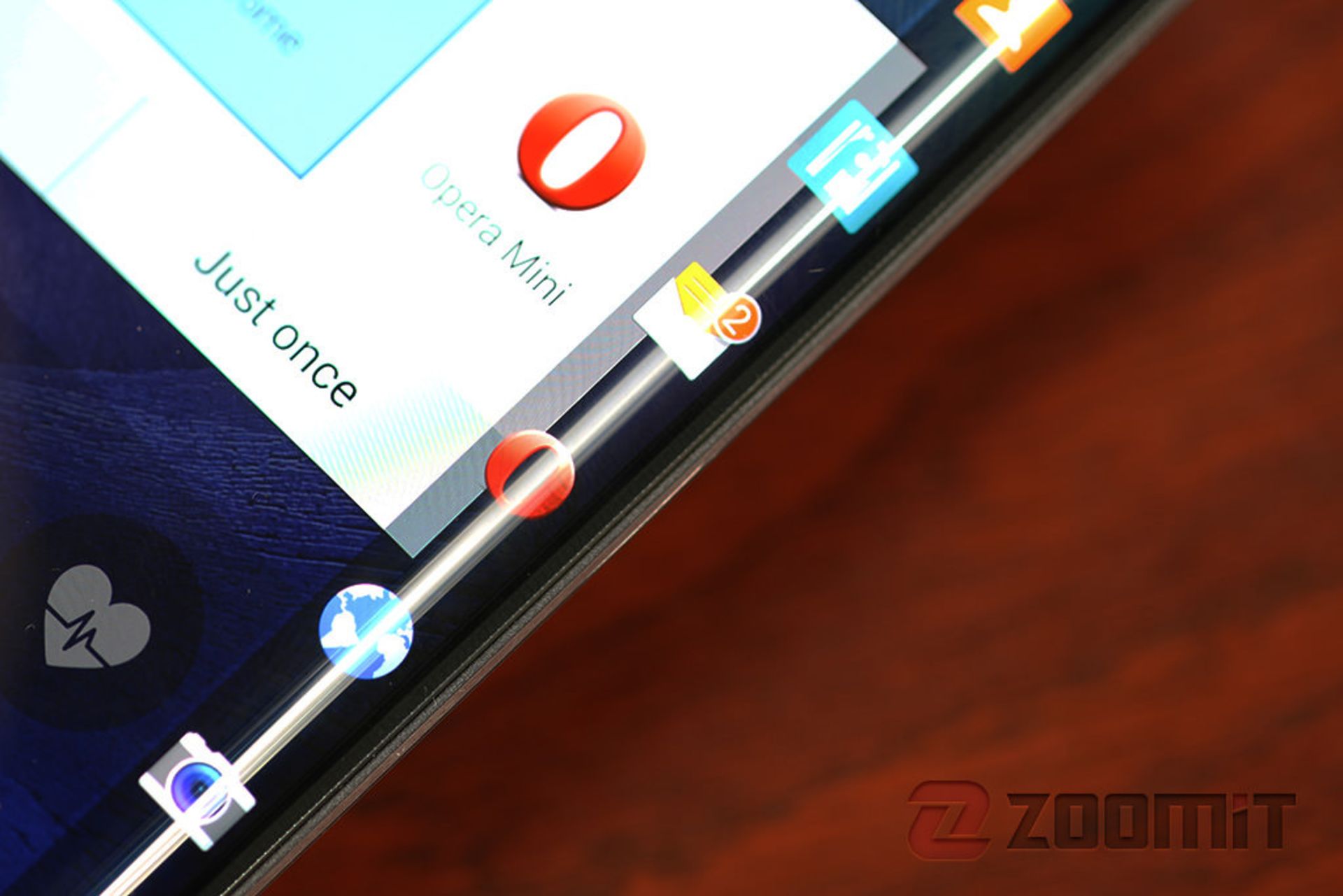 بررسی گلکسی نوت اج (Galaxy Note Edge)