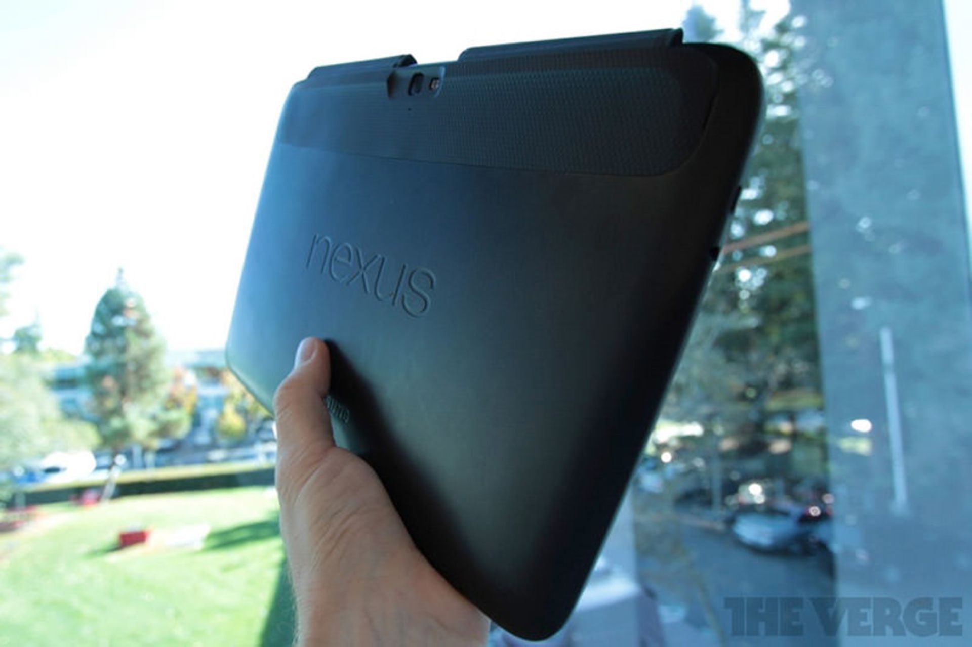 بررسی تلفن هوشمند Xperia M2 Aqua سونی