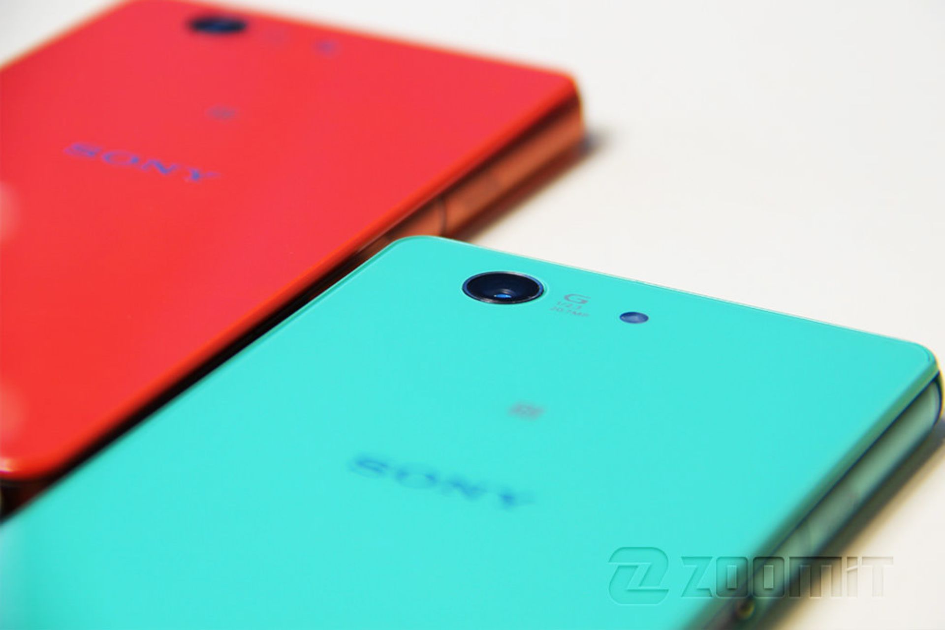 بررسی گوشی اکسپریا زد 3 کامپکت سونی