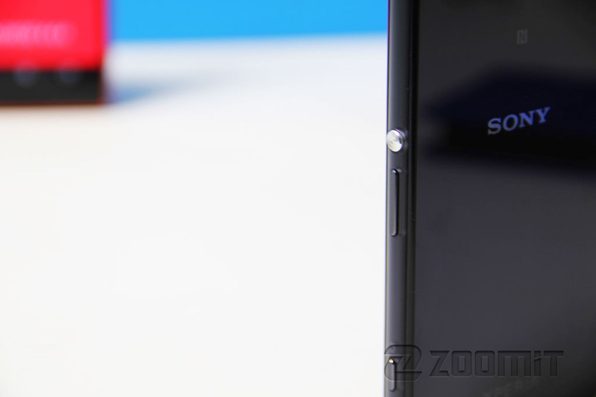 بررسی گوشی اکسپریا زد 3 کامپکت سونی