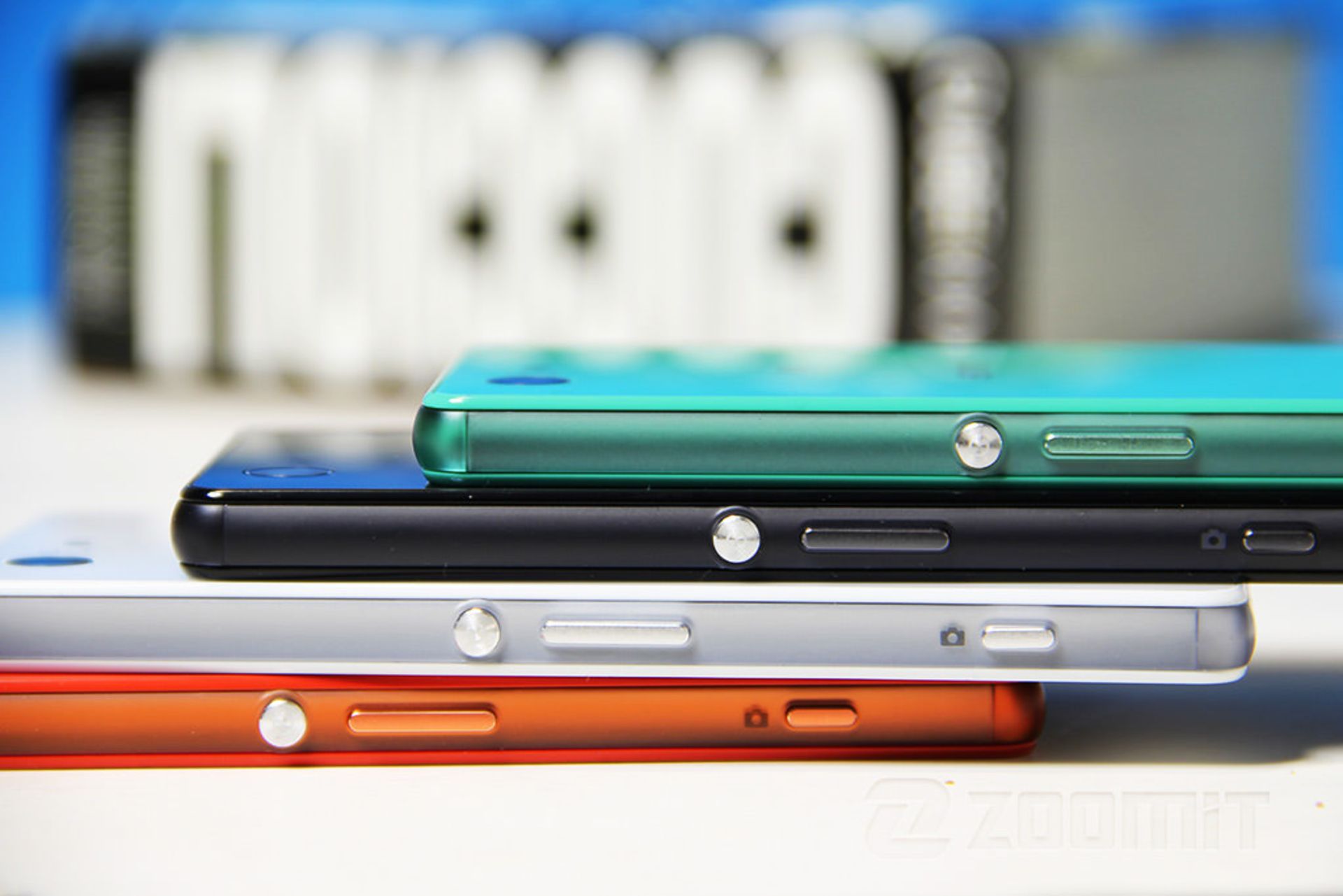 بررسی گوشی اکسپریا زد 3 کامپکت سونی