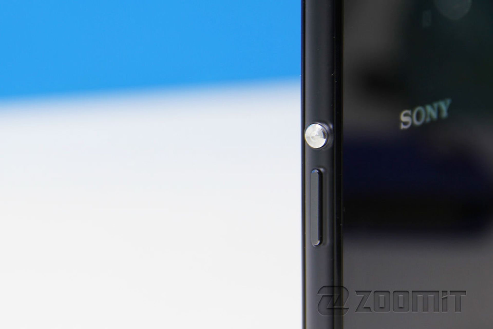 بررسی گوشی اکسپریا زد 3 کامپکت سونی