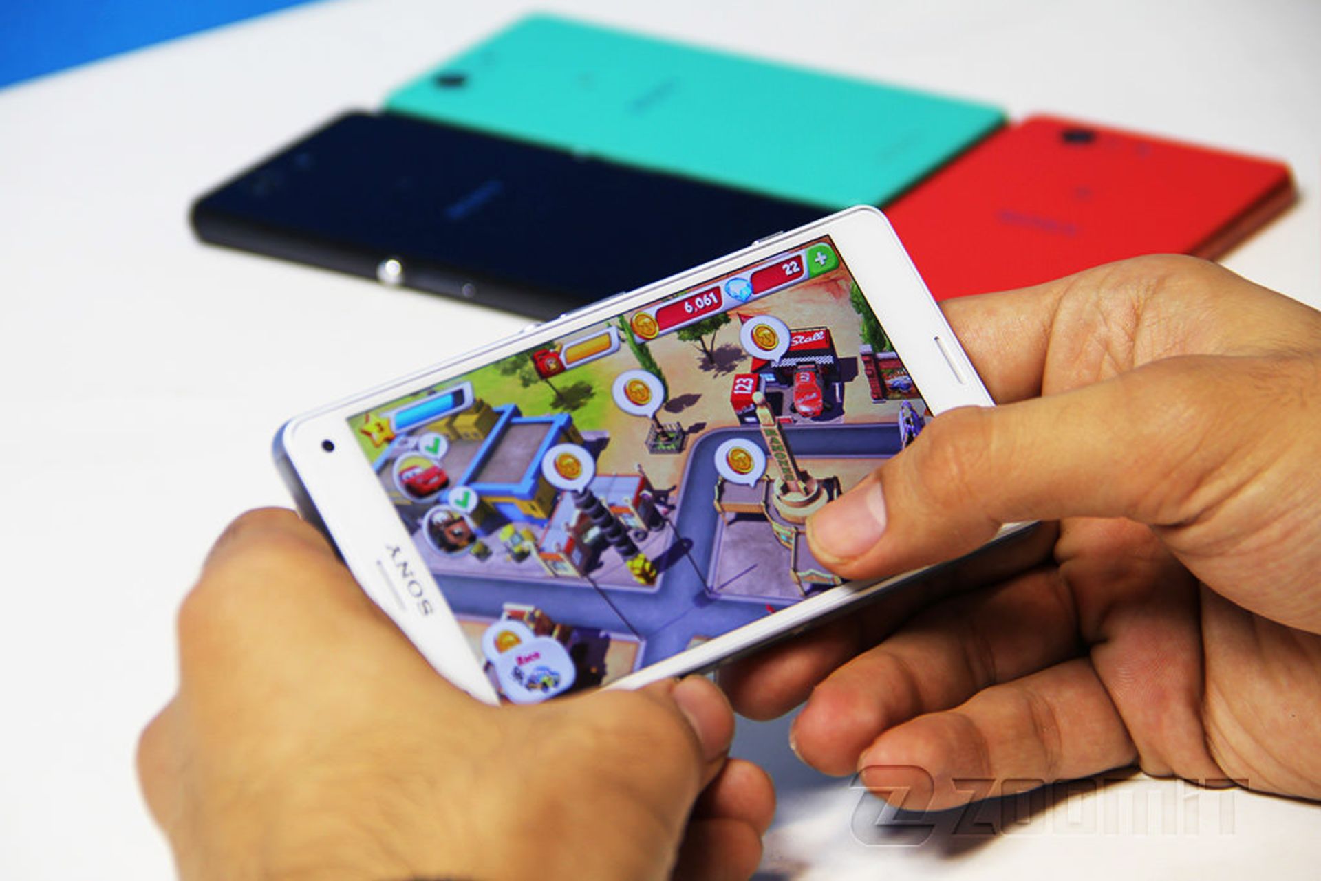 بررسی گوشی اکسپریا زد 3 کامپکت سونی