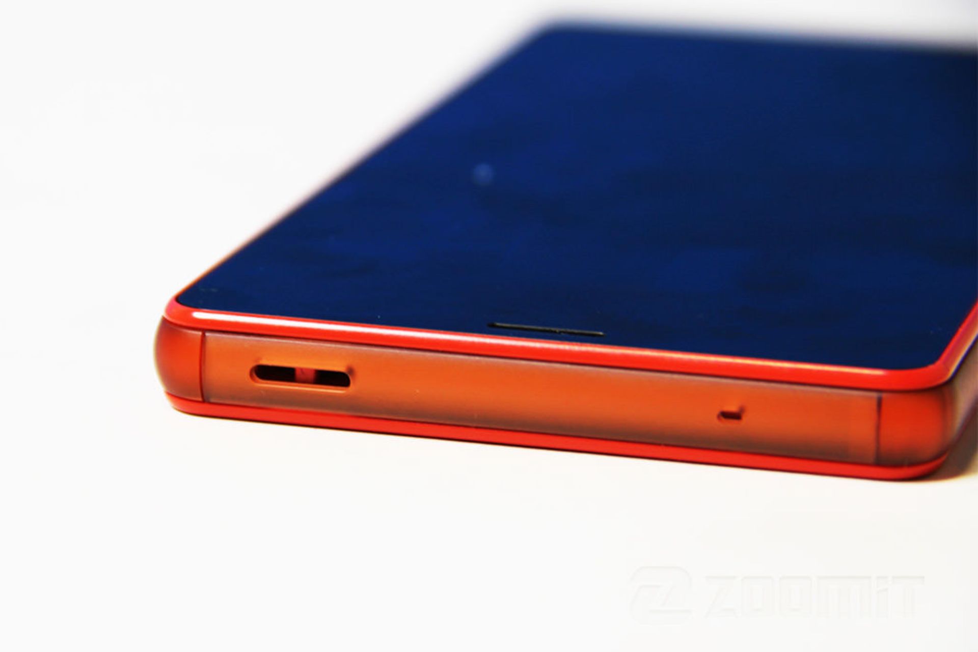 بررسی گوشی اکسپریا زد 3 کامپکت سونی