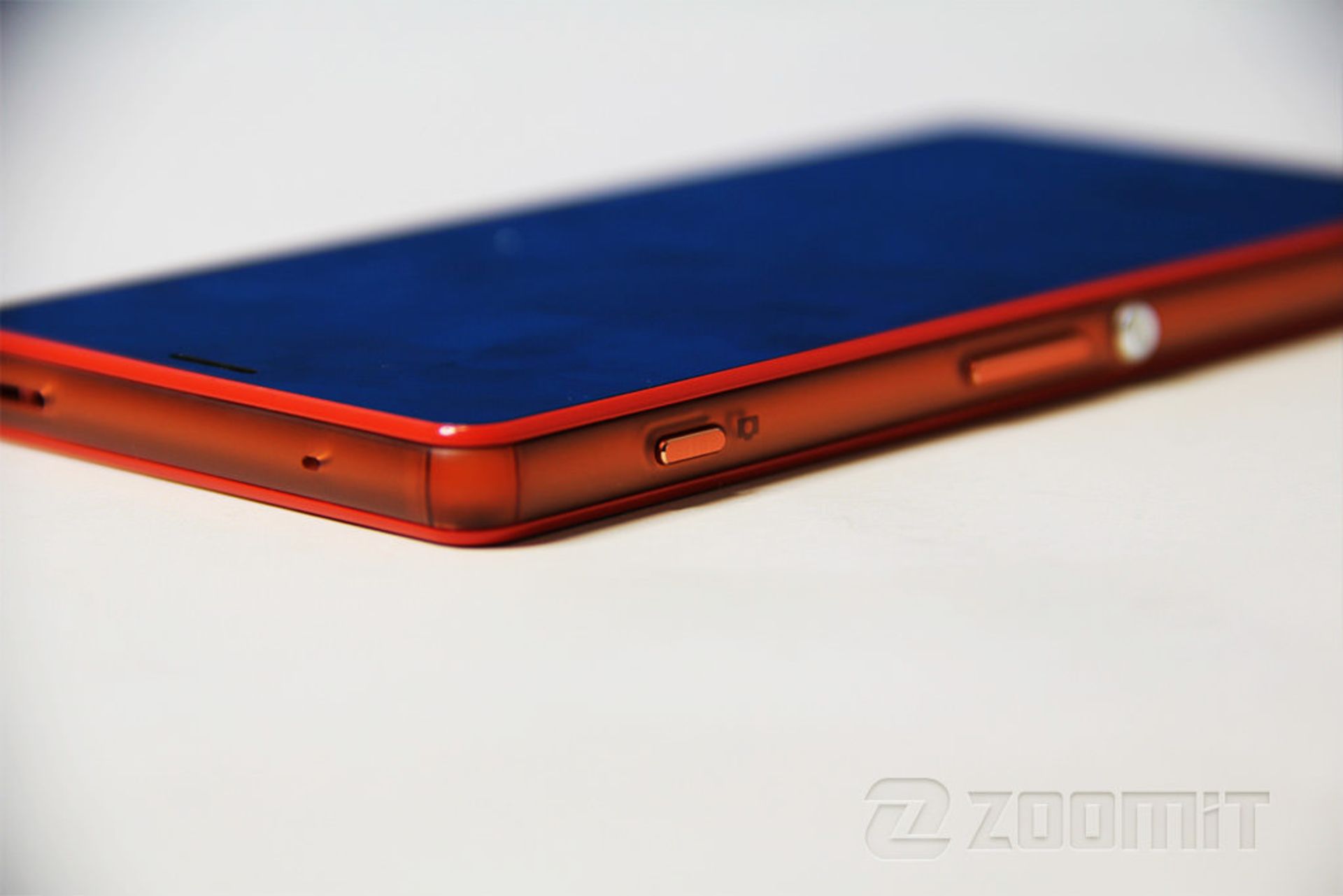 بررسی گوشی اکسپریا زد 3 کامپکت سونی