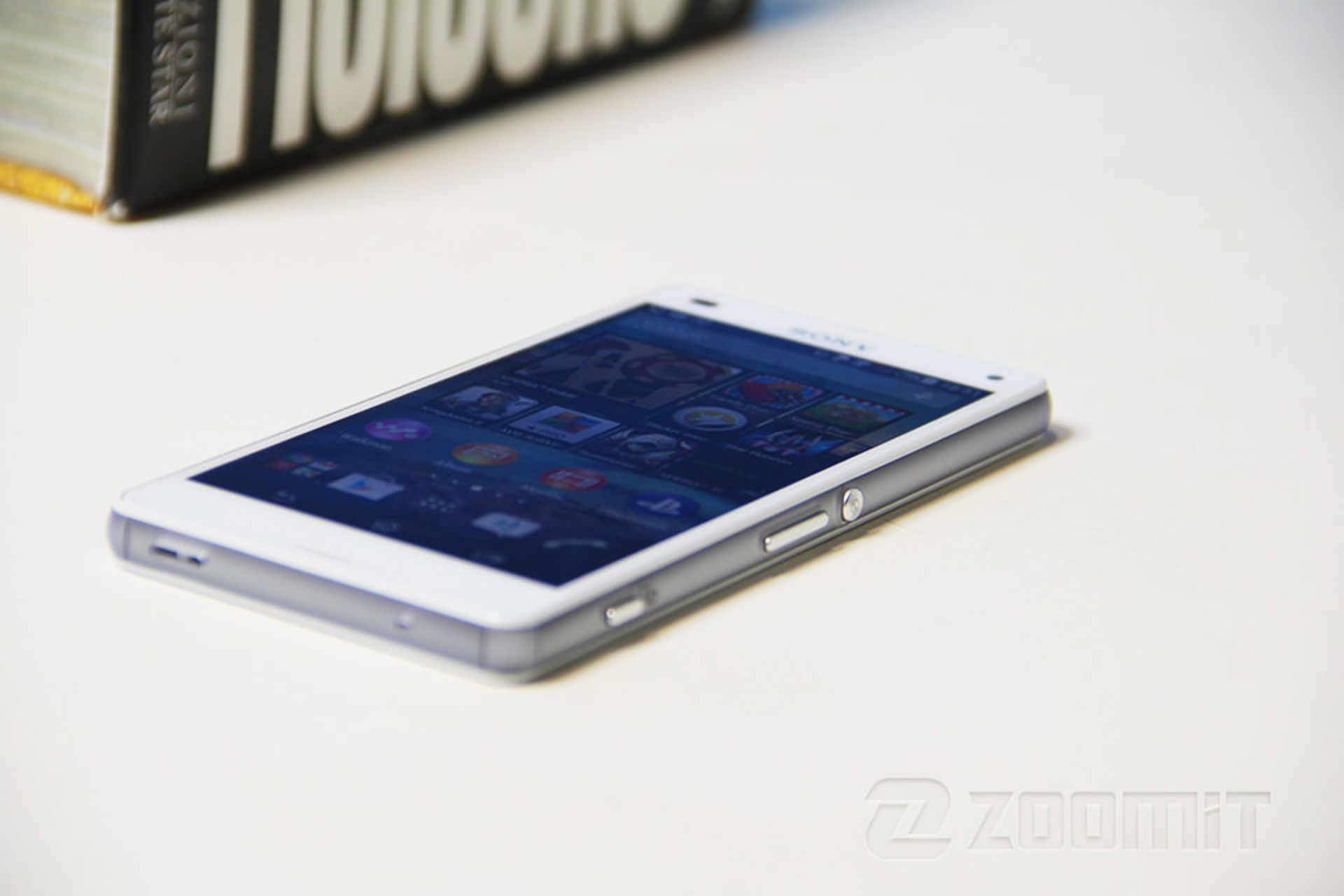 بررسی گوشی اکسپریا زد 3 کامپکت سونی