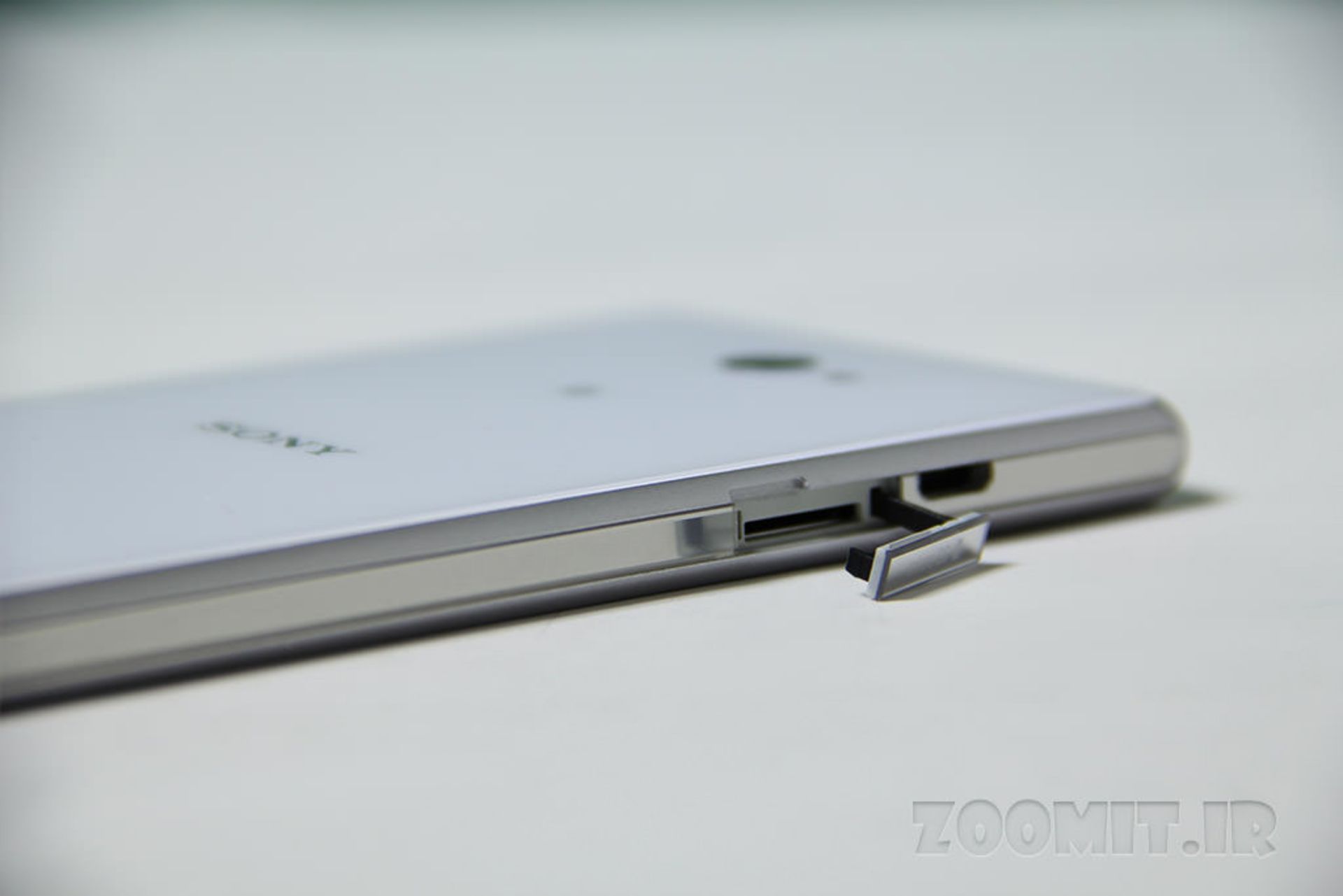 بررسی Xperia M2 Dual سونی