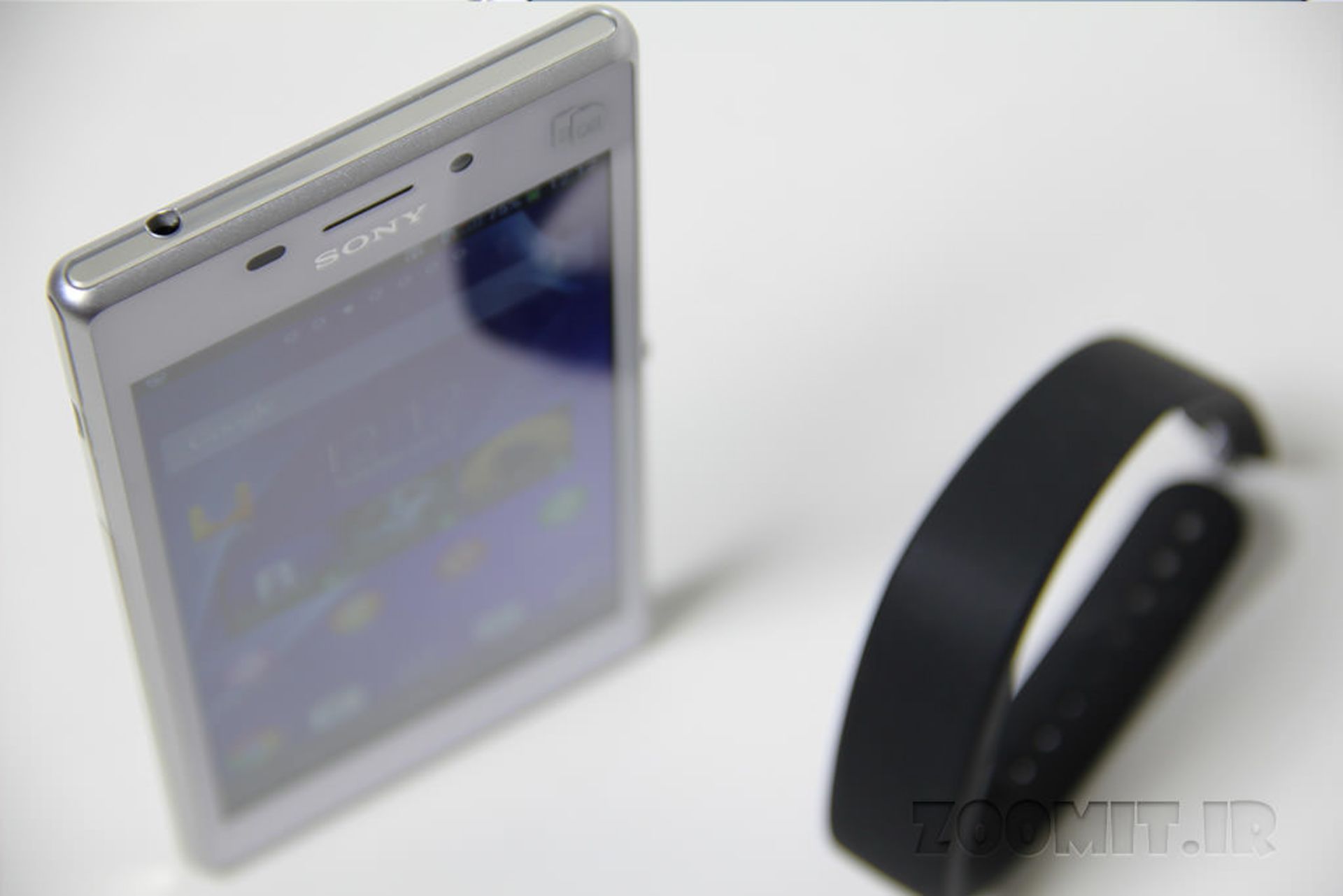 بررسی Xperia M2 Dual سونی