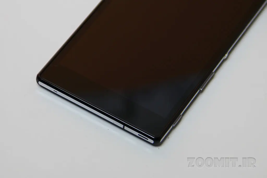 بررسی تلفن میان رده‌ی Xperia T3 سونی