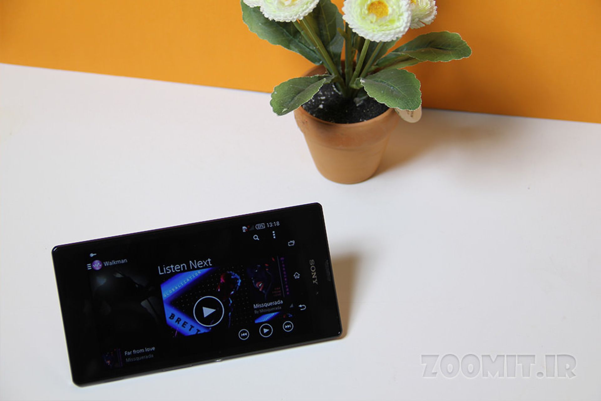 بررسی تلفن میان رده‌ی Xperia T3 سونی