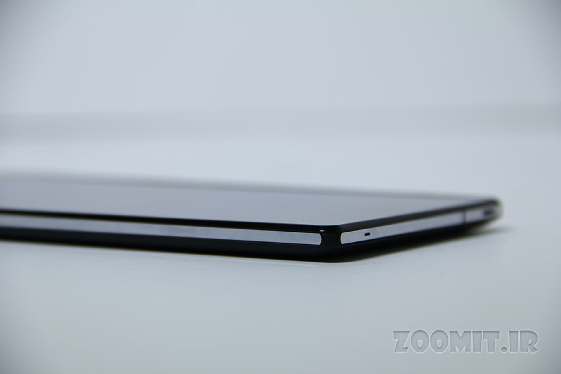 بررسی تلفن میان رده‌ی Xperia T3 سونی