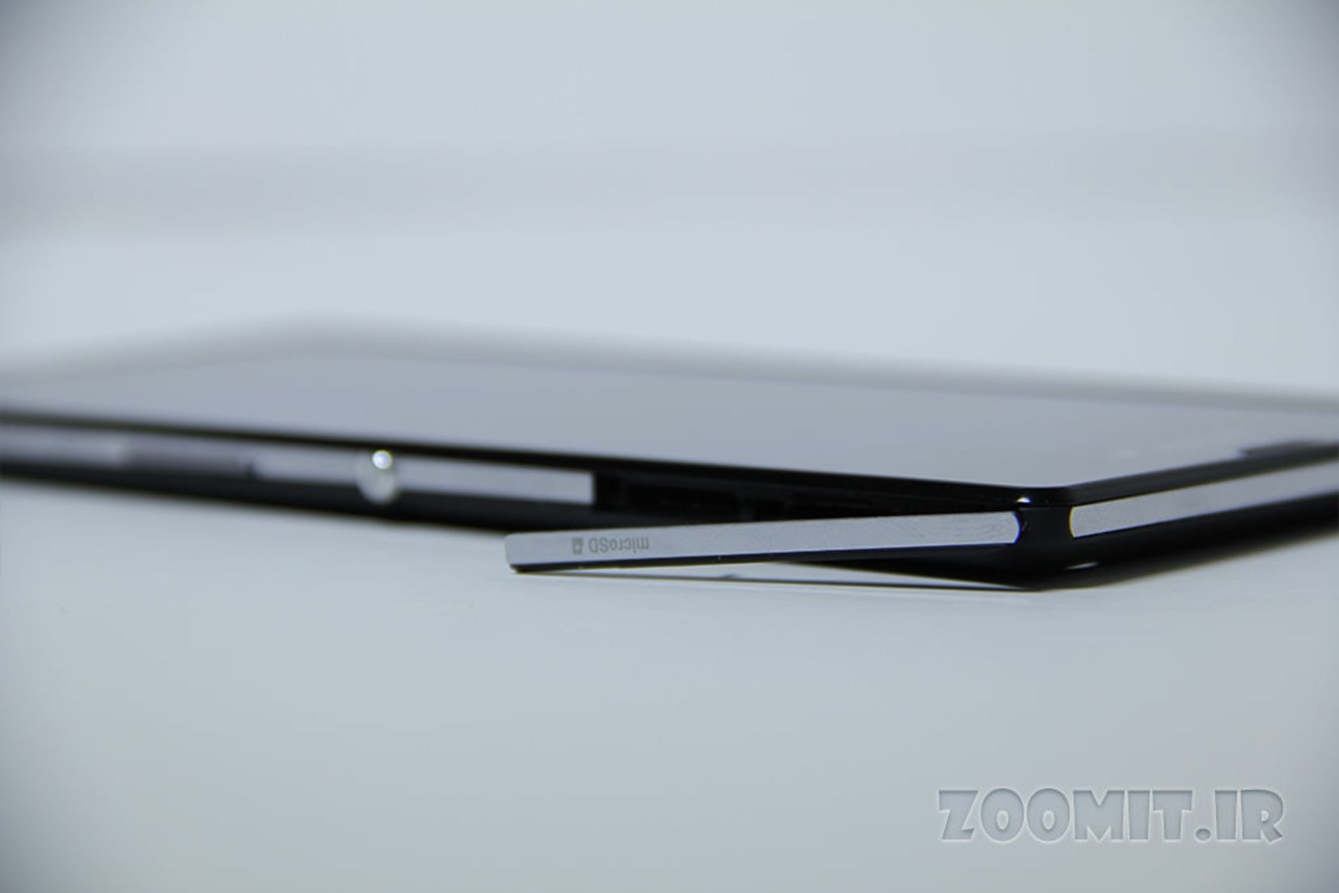 بررسی تلفن میان رده‌ی Xperia T3 سونی