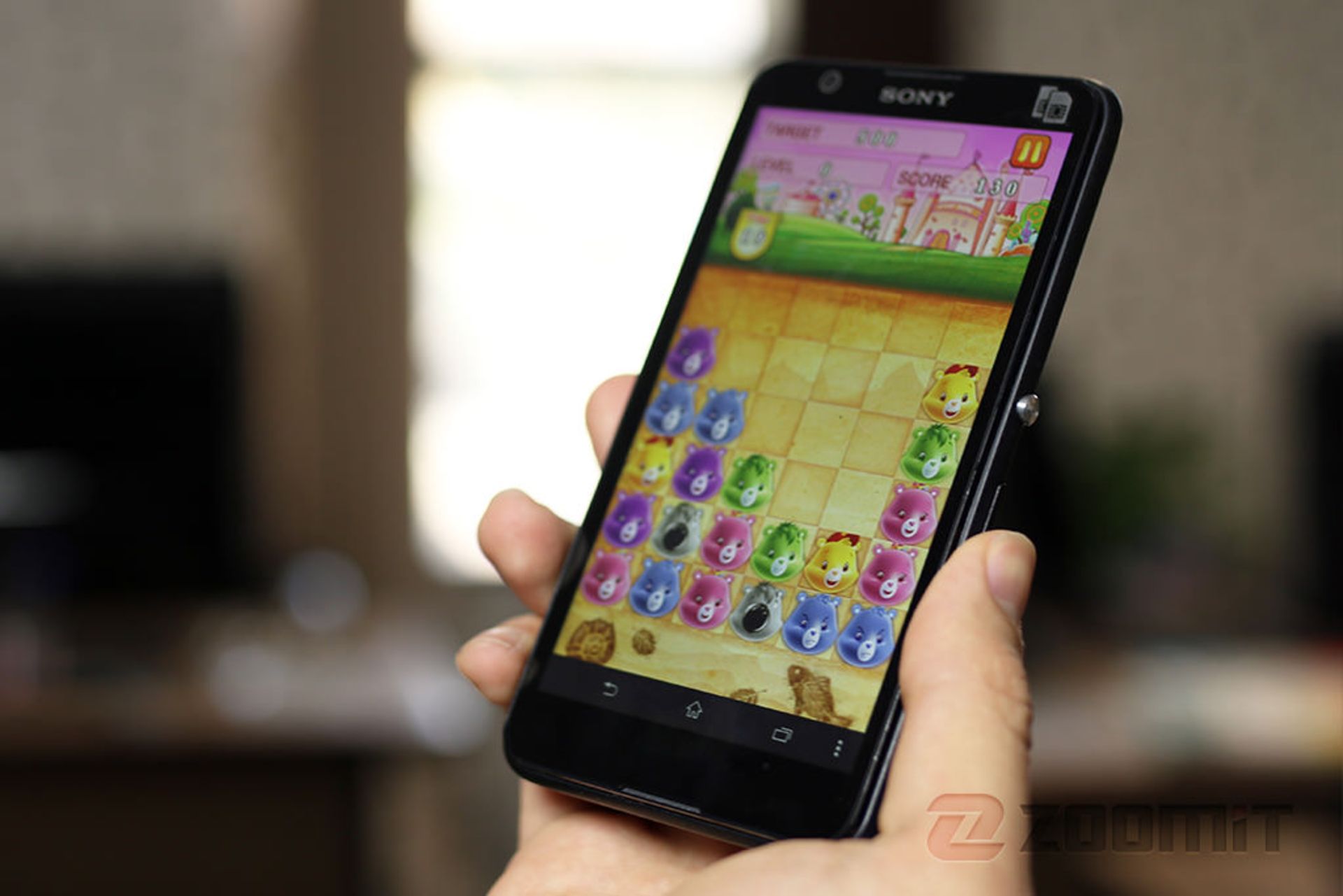 بررسی گوشی اکسپریا E4 سونی